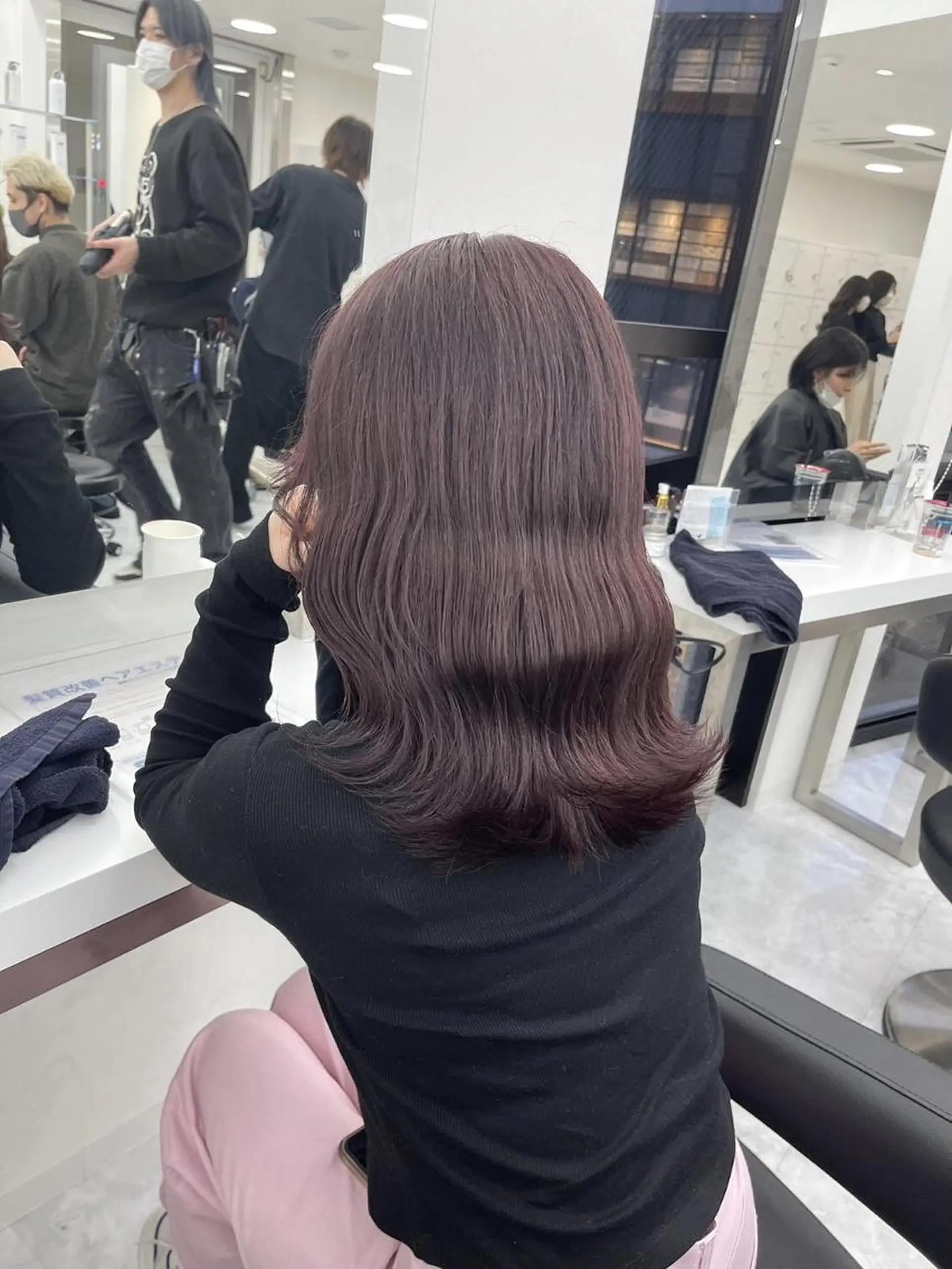 ロング カラー junna‎🤍調布 まつ毛/眉 激安のマツエク・マツパデザイン