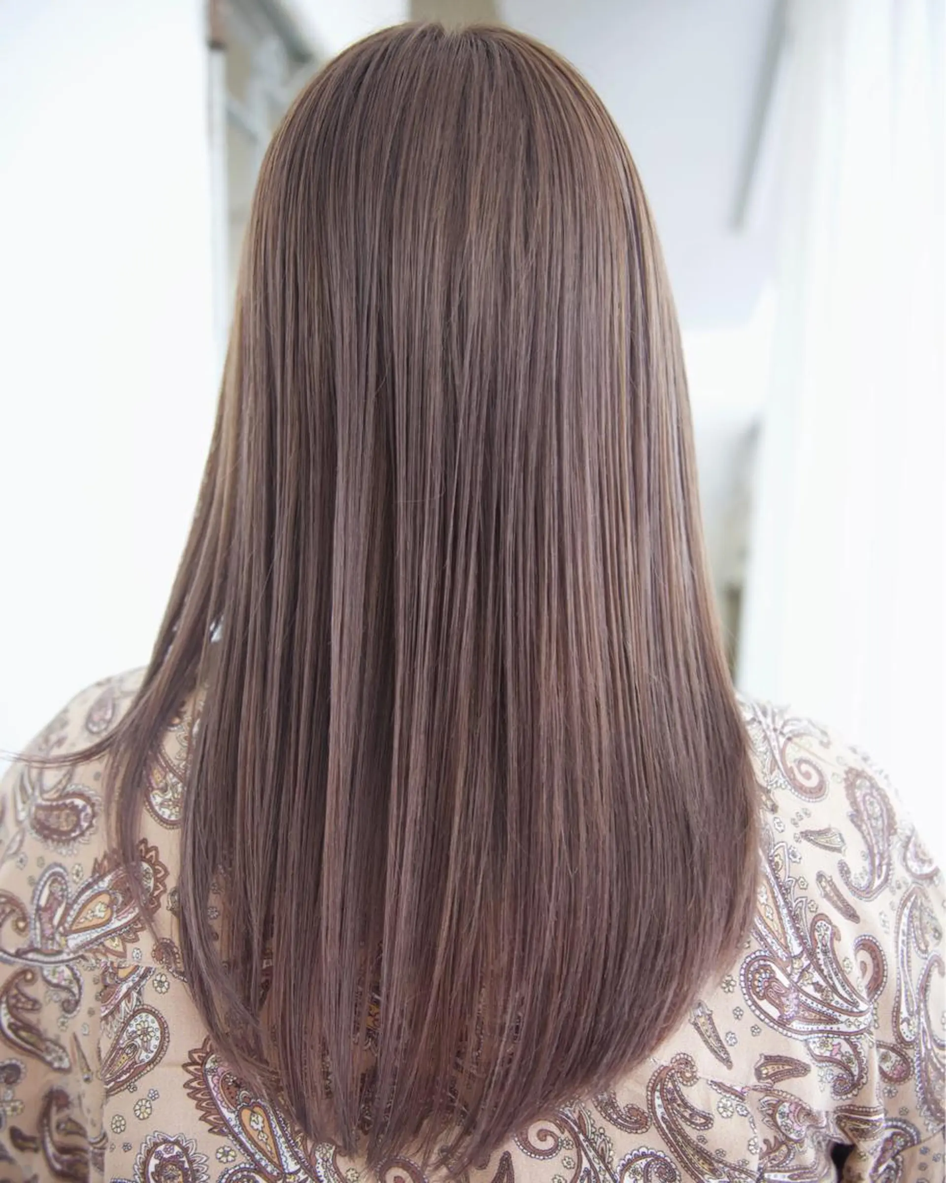 ロング カラー タナカ マナミのヘアスタイル
