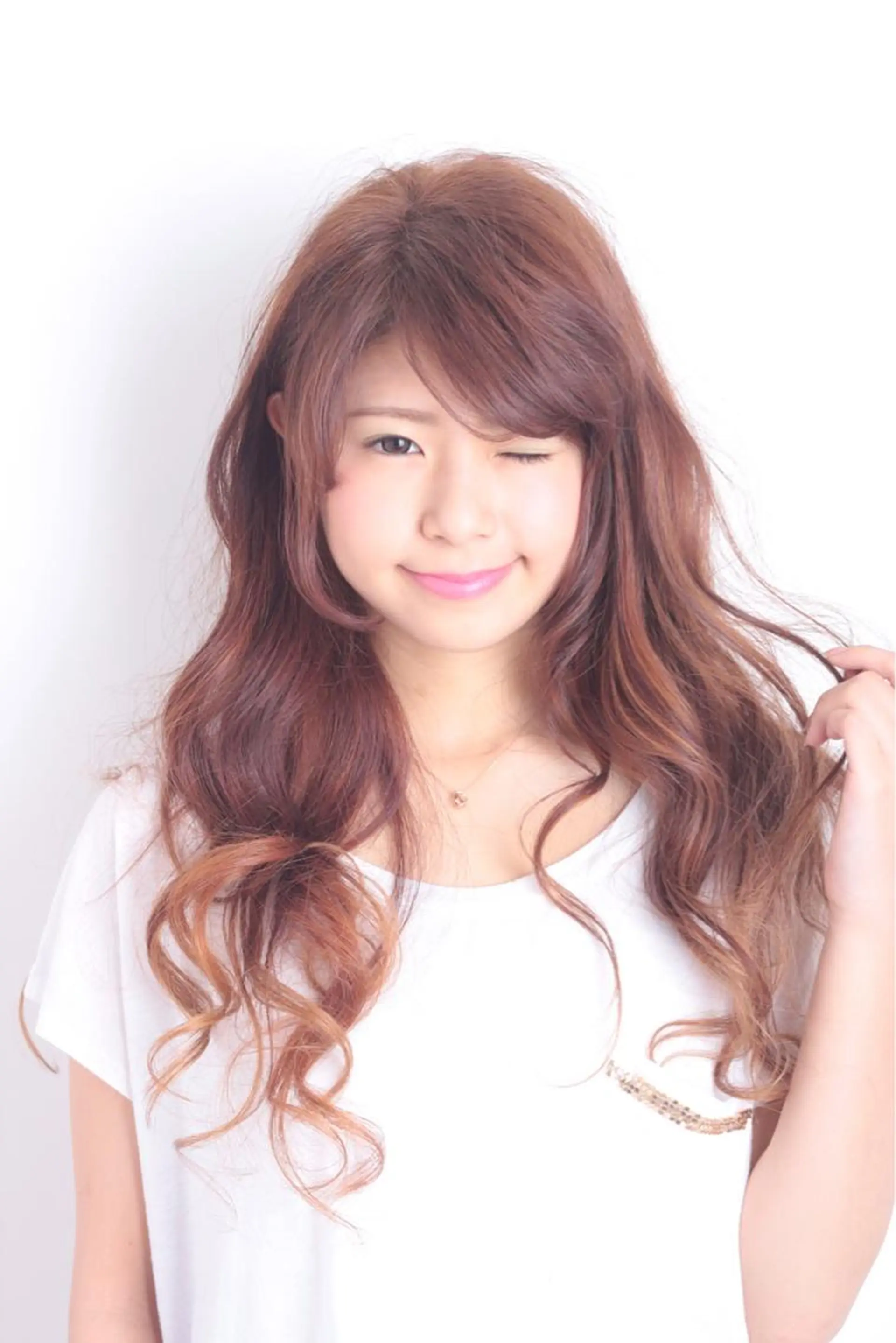 ロング カラー RESBORN所属・長岡 大偉のヘアスタイル