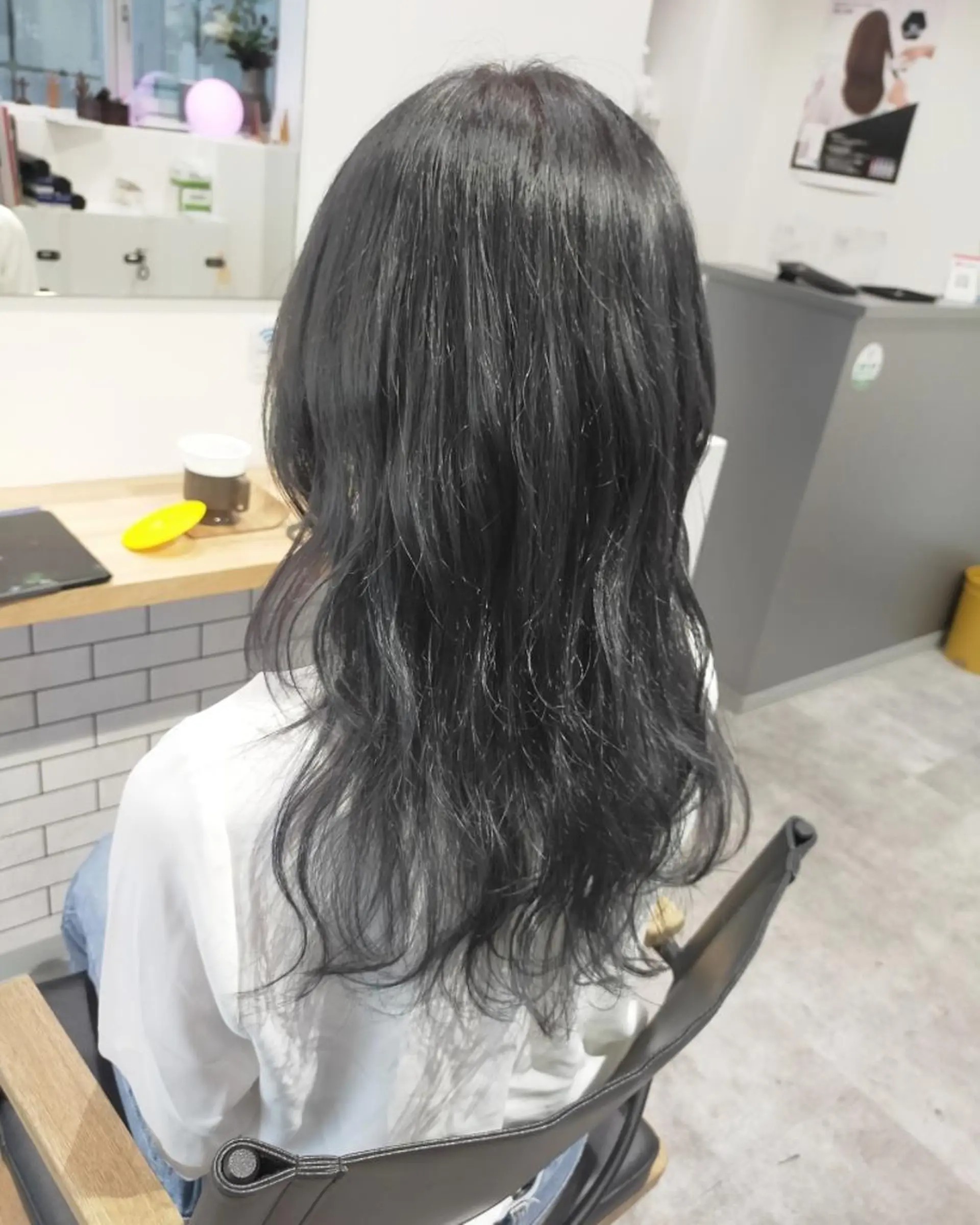 ロング カラー グレージュ JIL BLAN 京都所属・RU RIのヘアスタイル