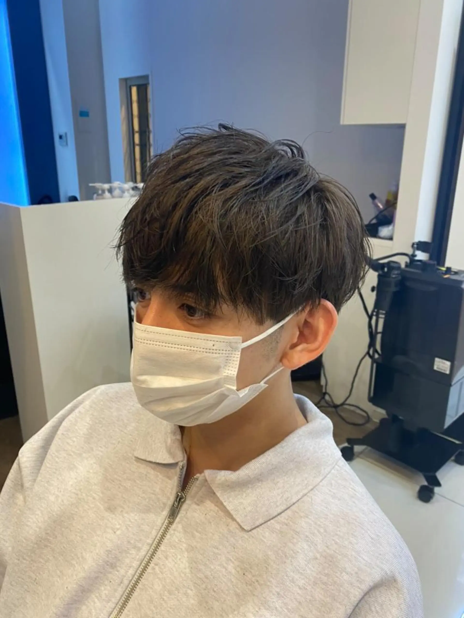 ショート アッシュ カット ヘアカラー 透明感カラー/ くびれヘア/館岡俊平のヘアスタイル