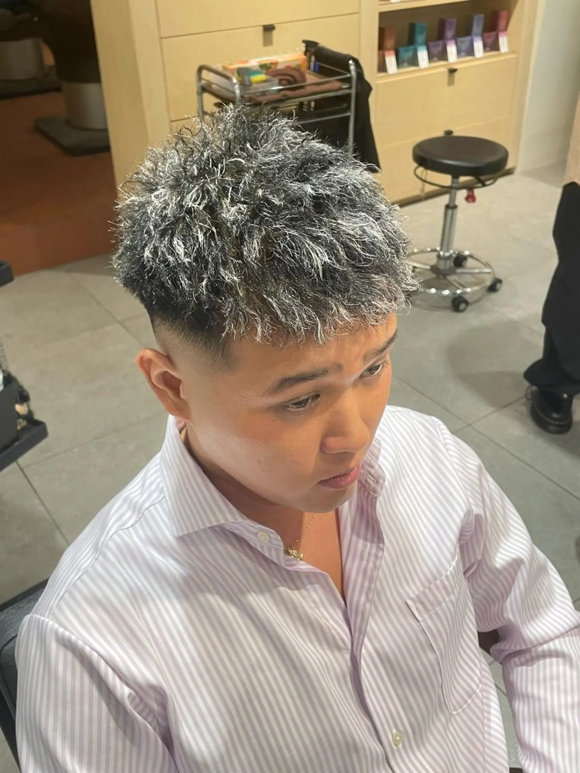 カラー パーマ メンズ メンズメッシュ メッシュ ヘアカラー トリートメント Le'a所属・渋谷/フェード/ 國分 翔のヘアスタイル