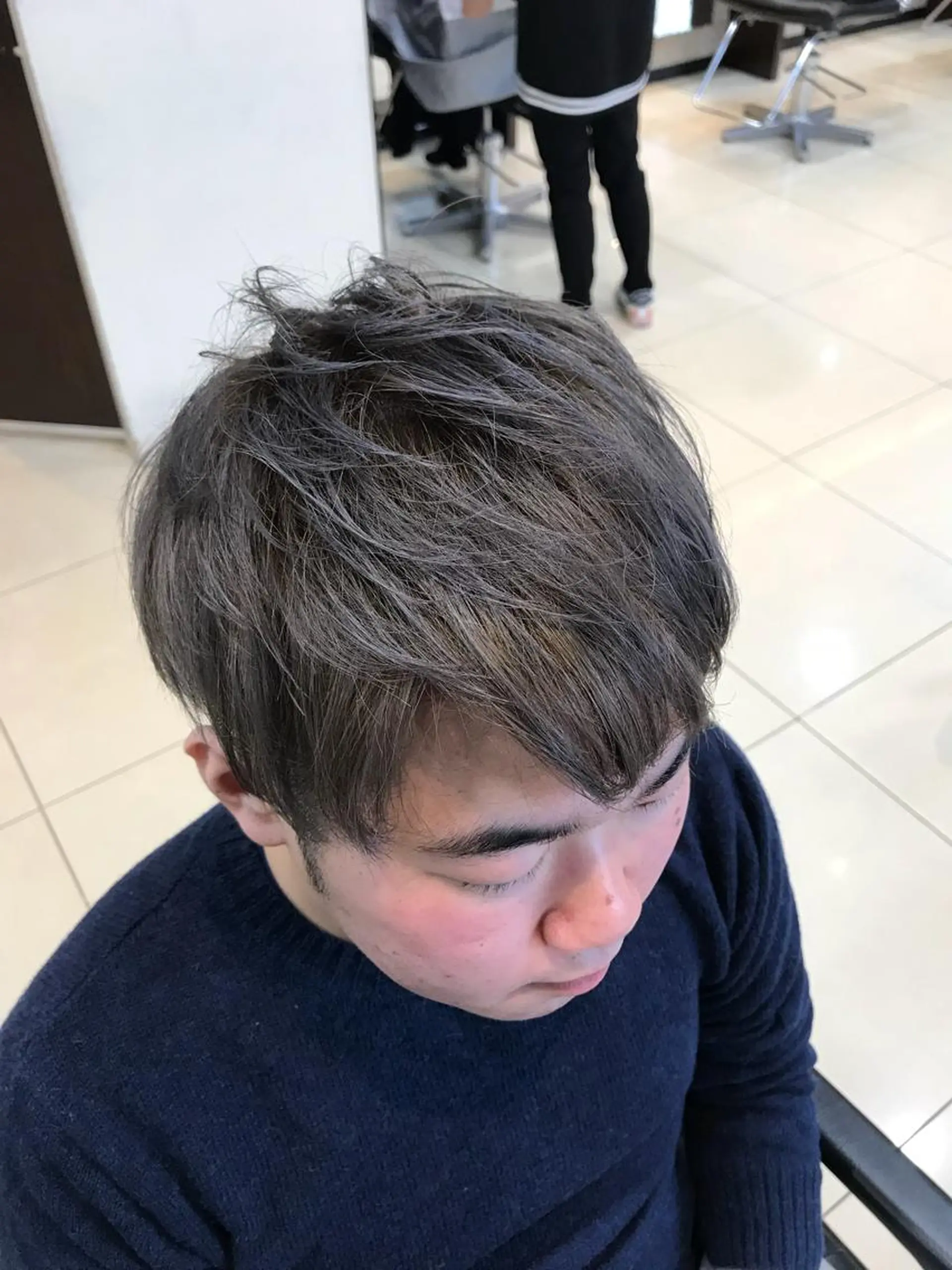 ショート カラー ブリーチ 大久保 隆蔵のヘアスタイル
