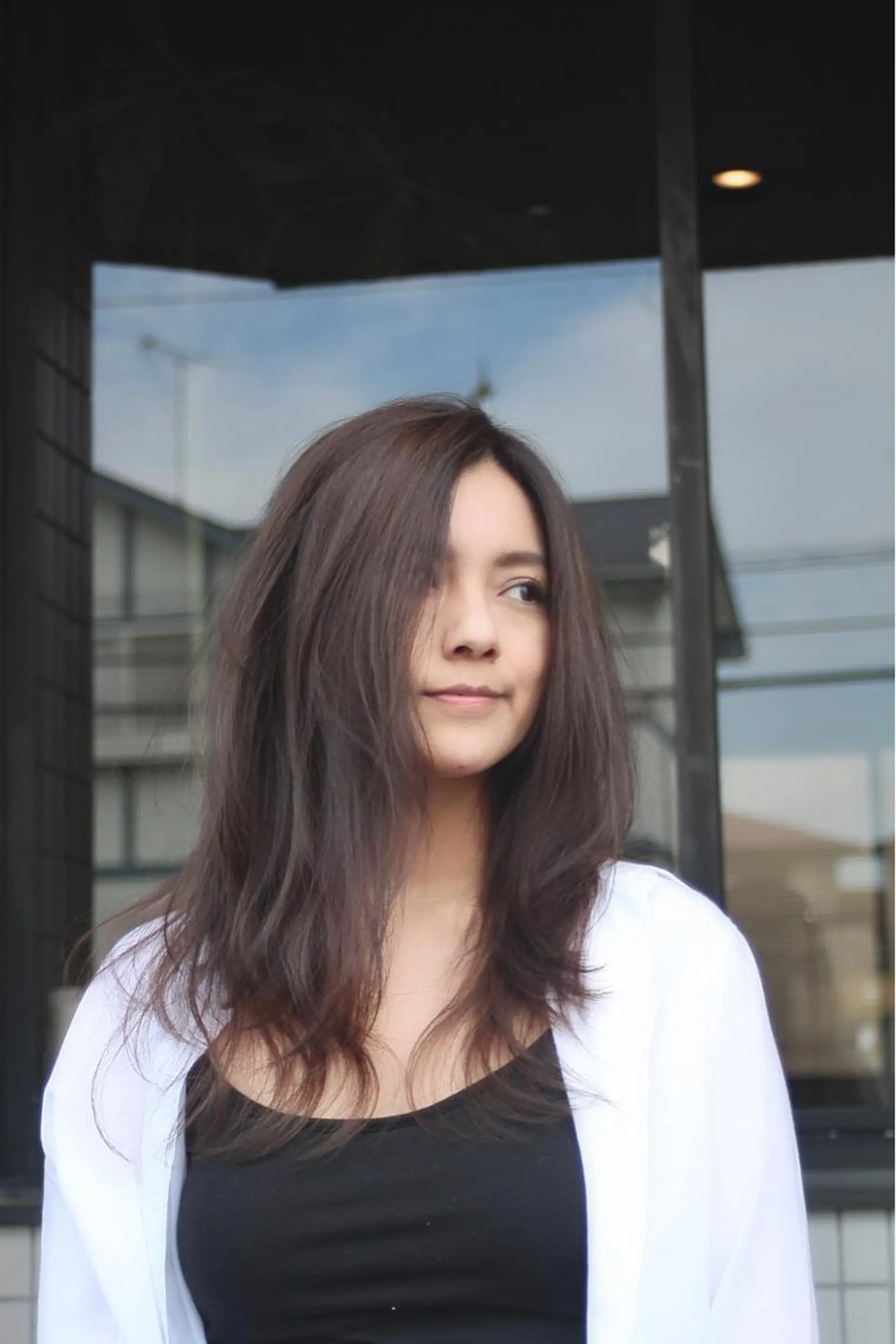 セミロング タカツド ユウキのヘアスタイル