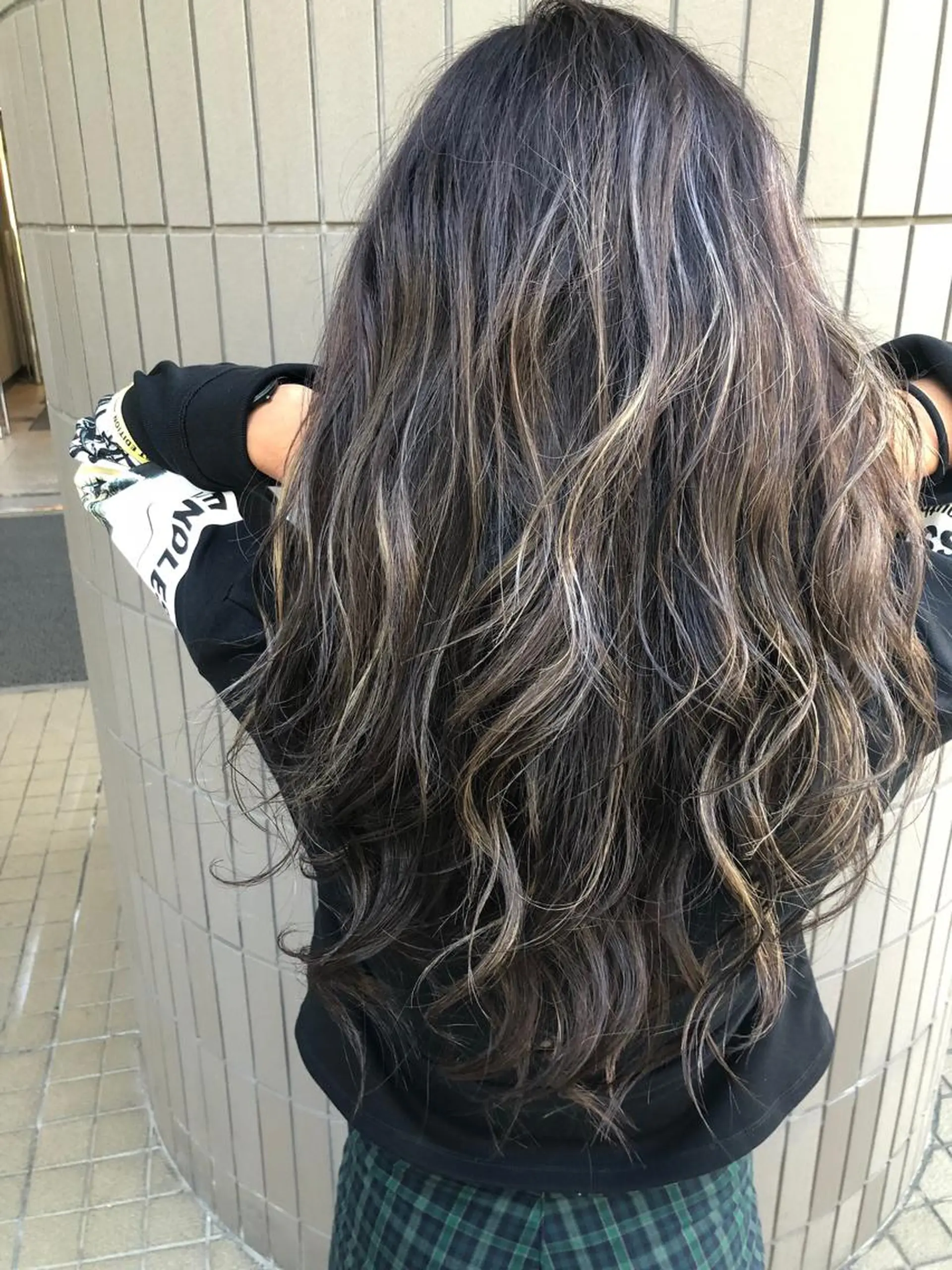 ロング カラー ヘアアレンジ ハイライトカラー 外国人風カラー ハイライト カット ヘアカラー トリートメント TAKA 髪質改善のヘアスタイル