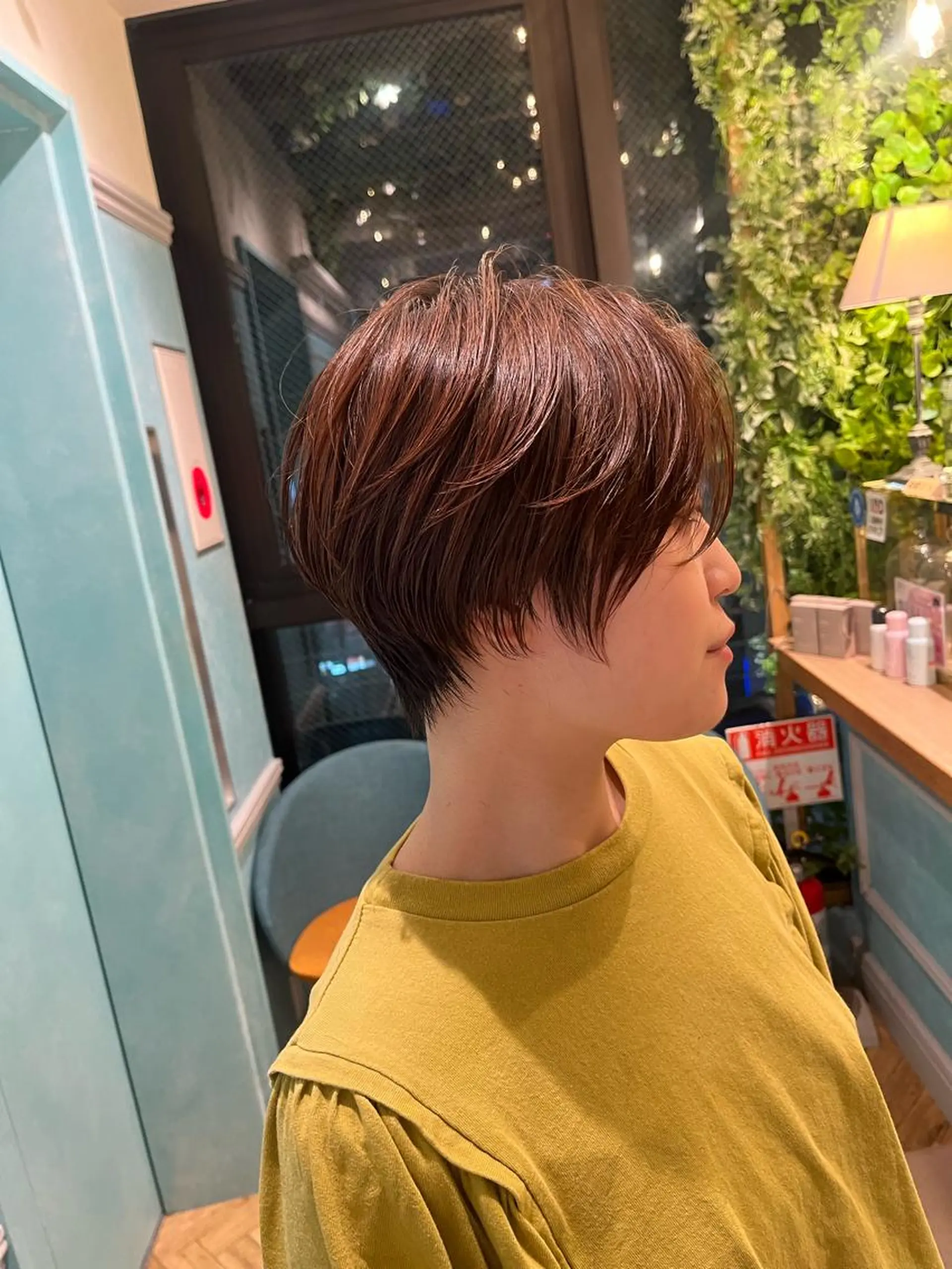 ショート 切りっぱなしボブ ハンサムショート ボブ ハイライト 韓国風ヘア aulii（アウリィ）所属・ショート/縮毛矯正 /北上尾/惇平のヘアスタイル