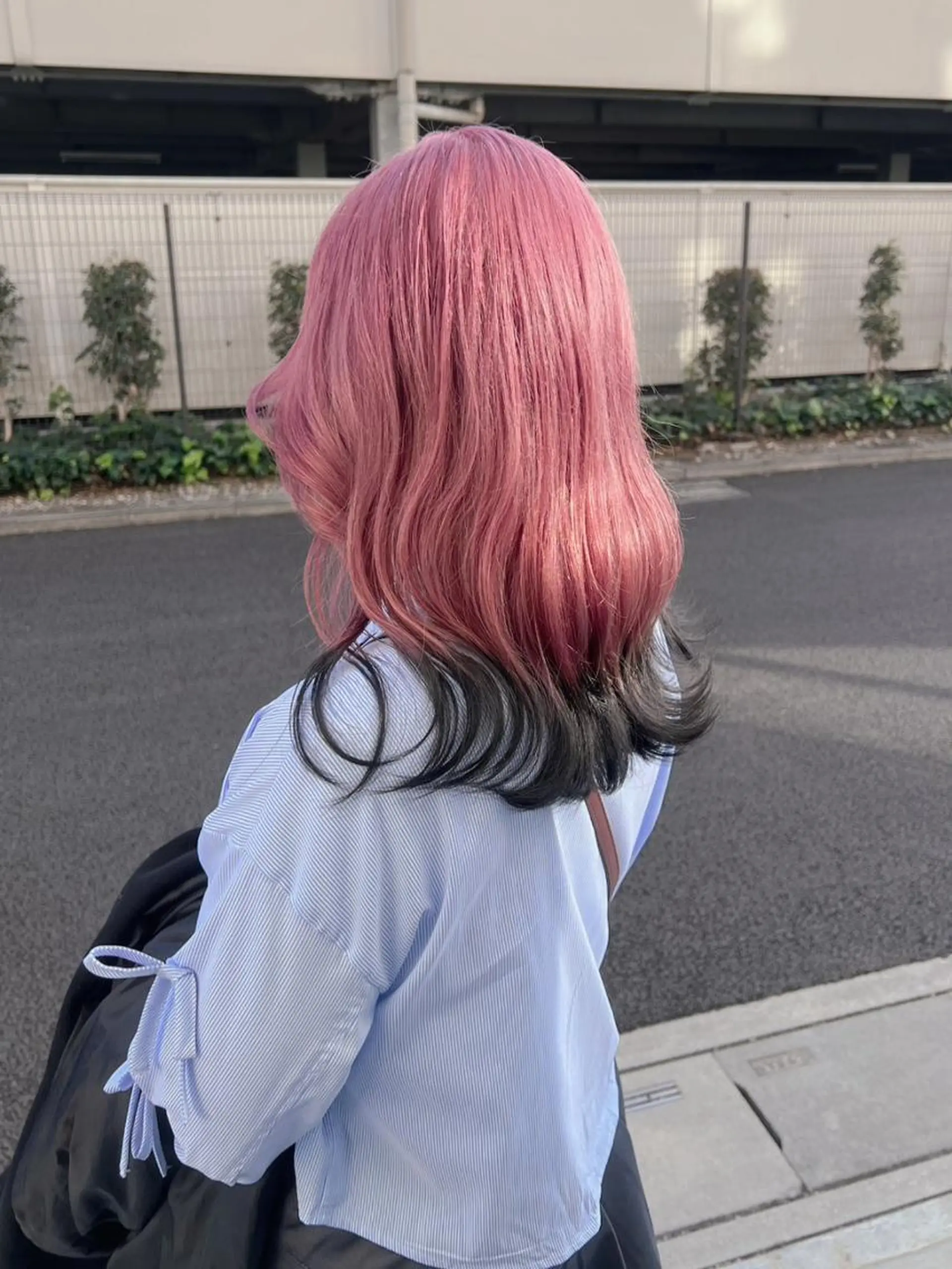 ミディアム 🩵albis/めい 大宮/ブリーチ🦋のヘアスタイル