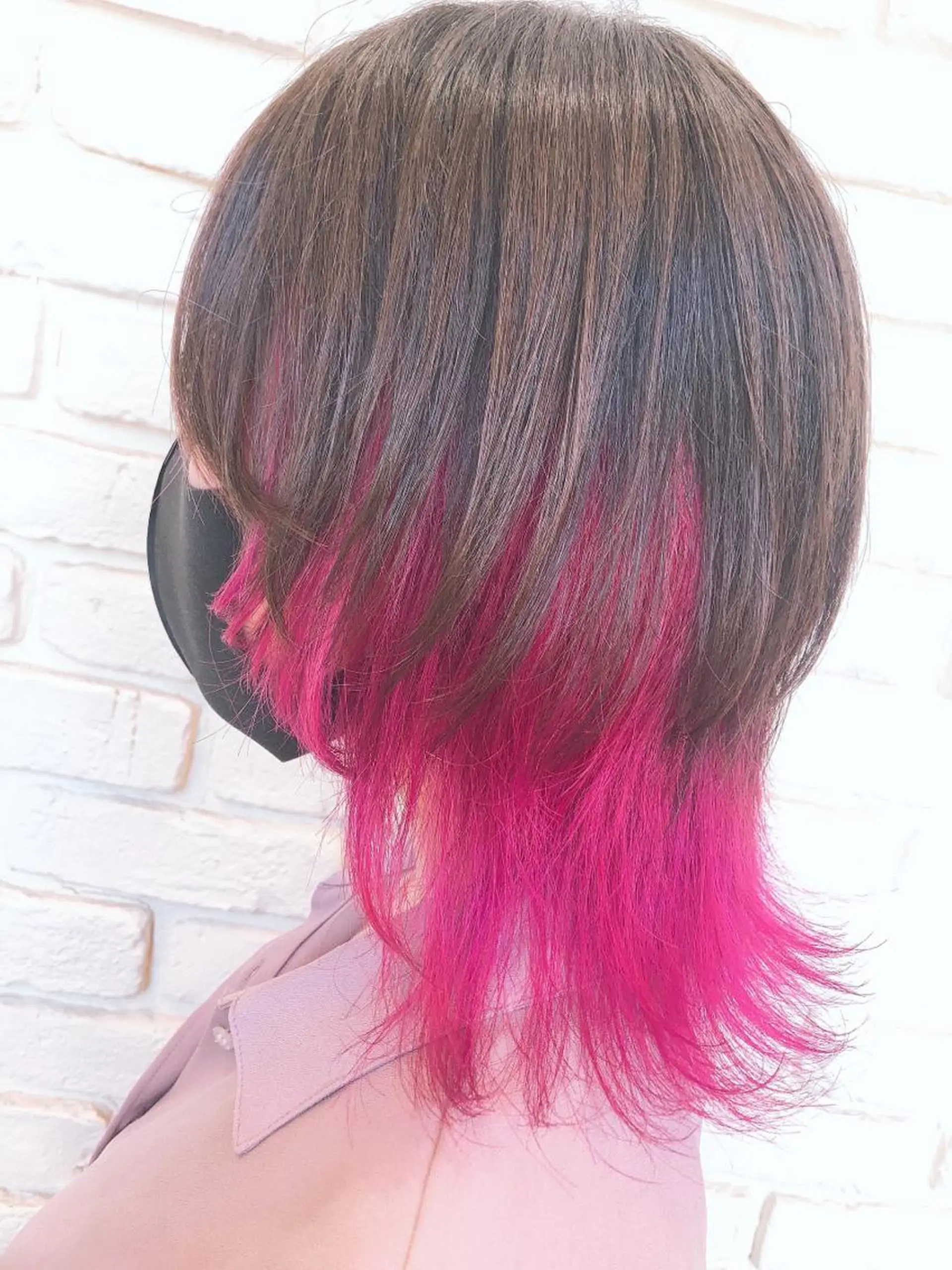 カラー インナーカラー ピンクカラー 小畑 杏実のヘアスタイル