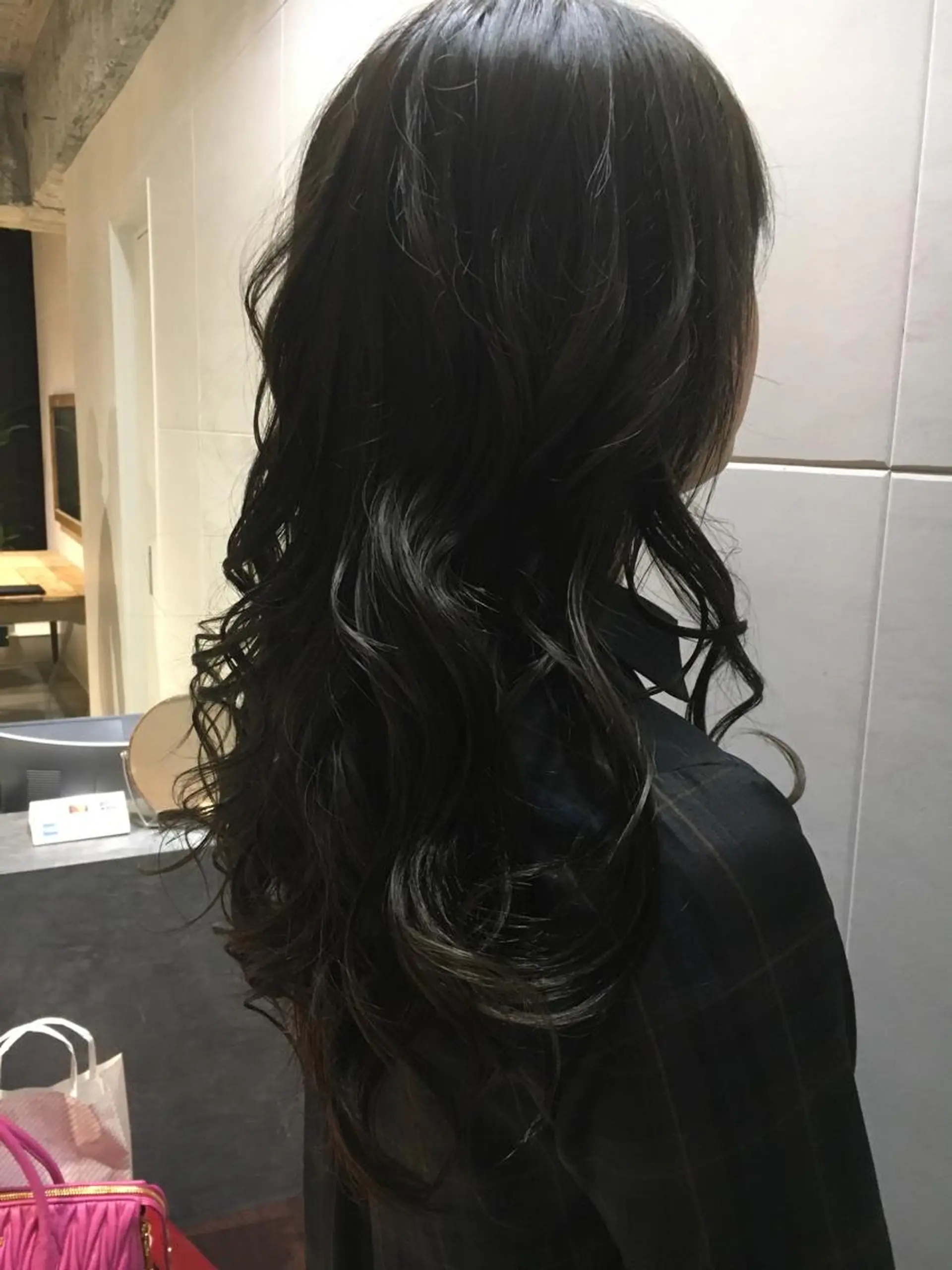 ロング カラー イルミナカラー カット ヘアカラー トリートメント 髪質改善ULTOWA ✨松井　美幸のヘアスタイル