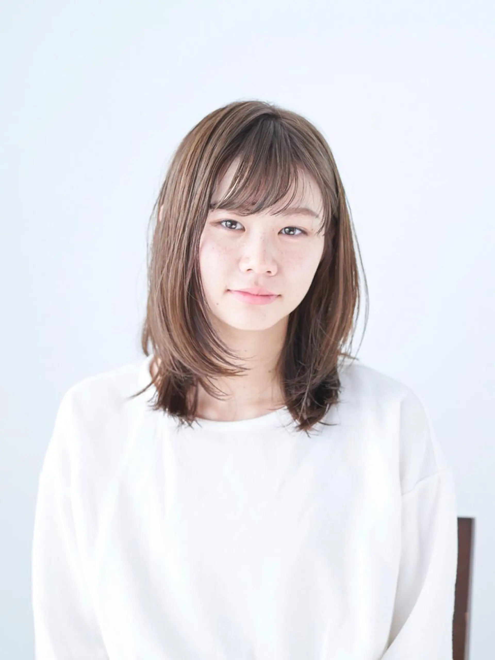ミディアム レイヤーカット カット ヘアカラー 💇‍♀️ハイライト 玉谷　俊💇‍♂️のヘアスタイル
