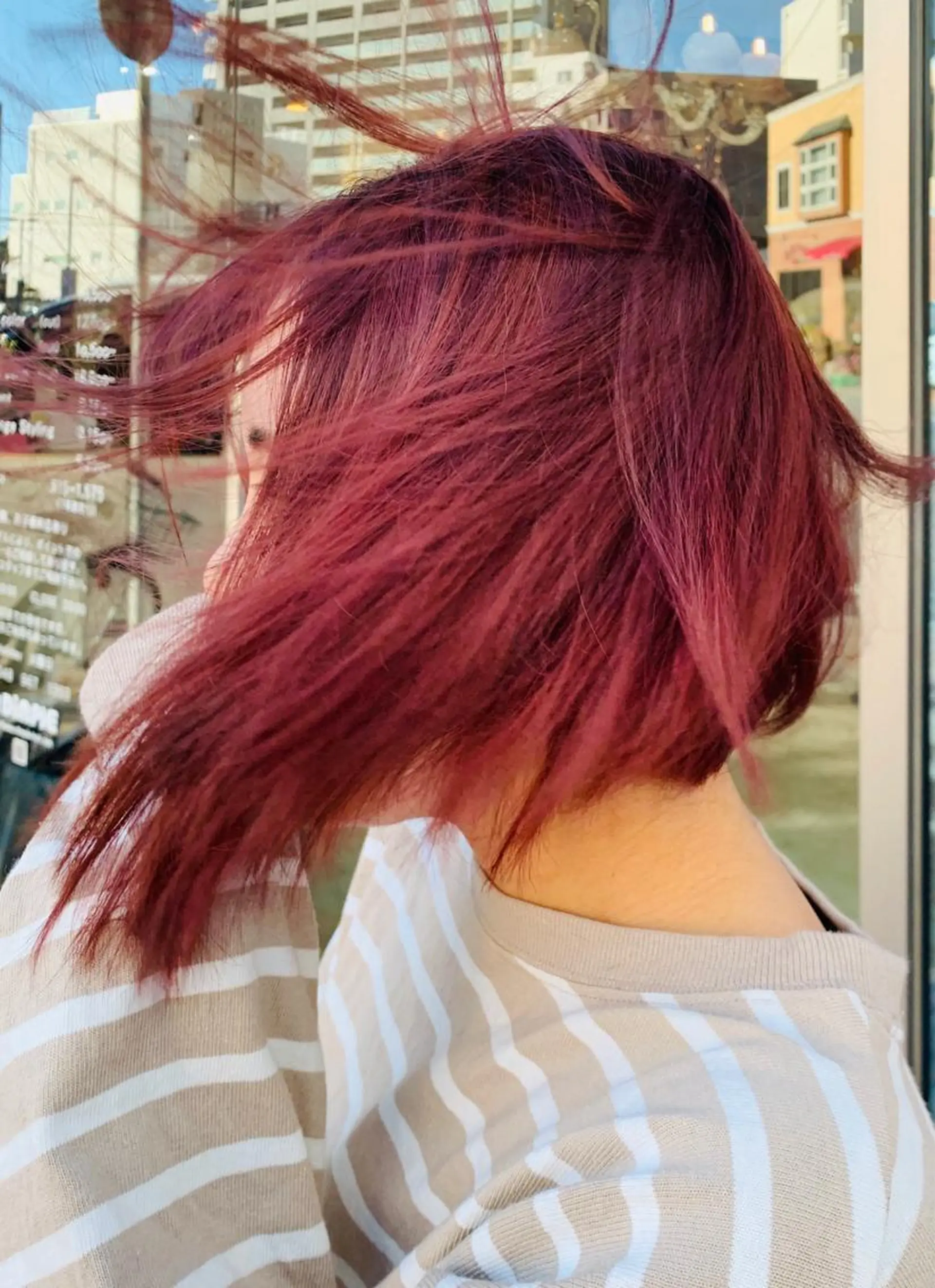 ミディアム カラー アッシュ ブリーチ ブルーカラー ブルーアッシュ ハイトーンカラー ヘアカラー nishimura makotoのヘアスタイル