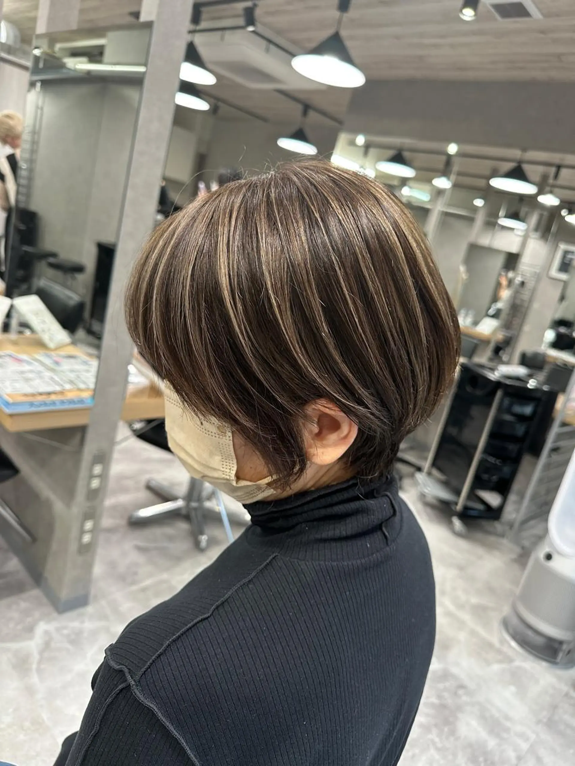 ショート ハイライト REDEAL SHIBUYA所属・maya/レイヤー カット/ミインパーマのヘアスタイル