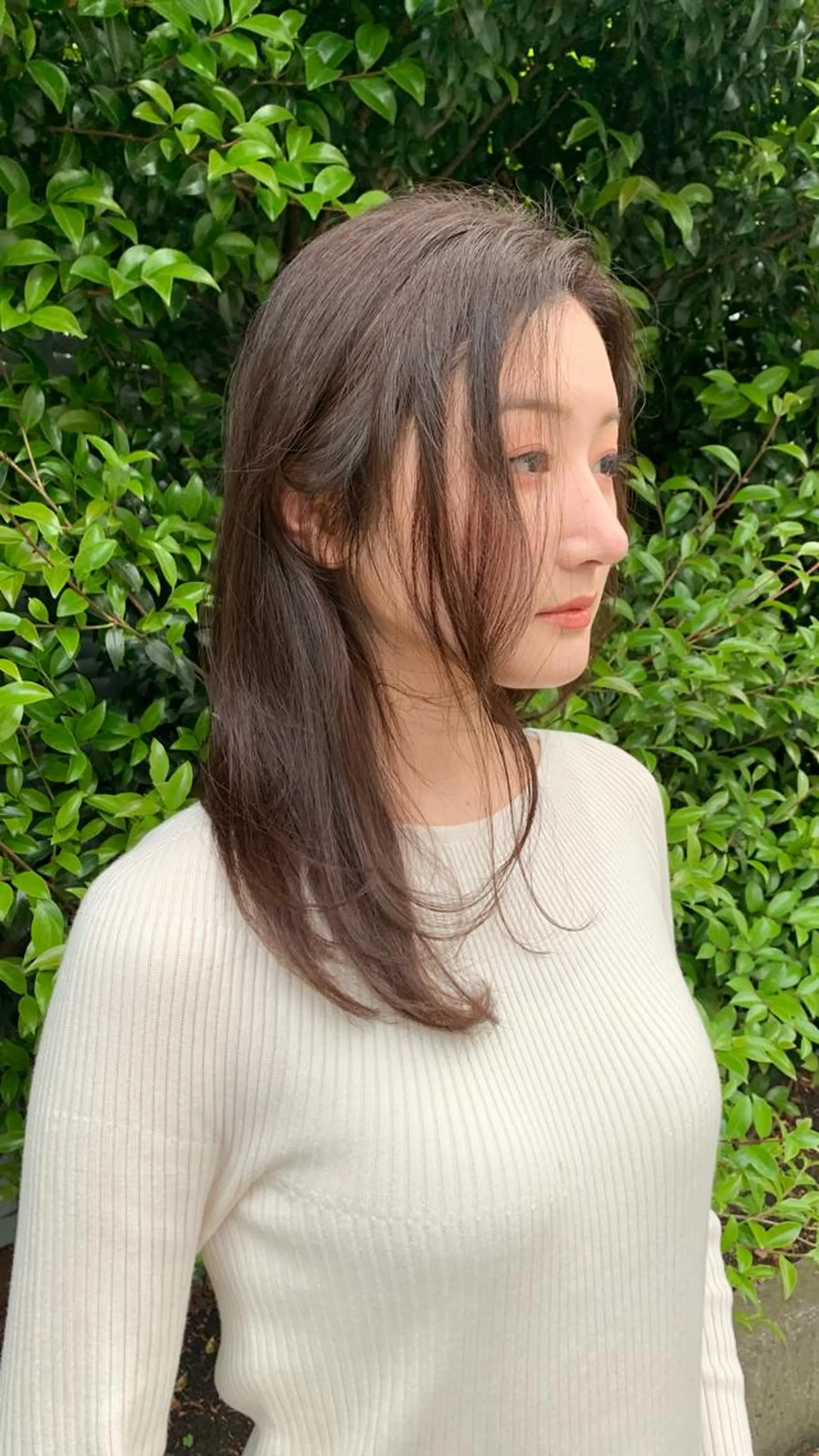 ミディアム SABO 🪴岡田知佳のヘアスタイル