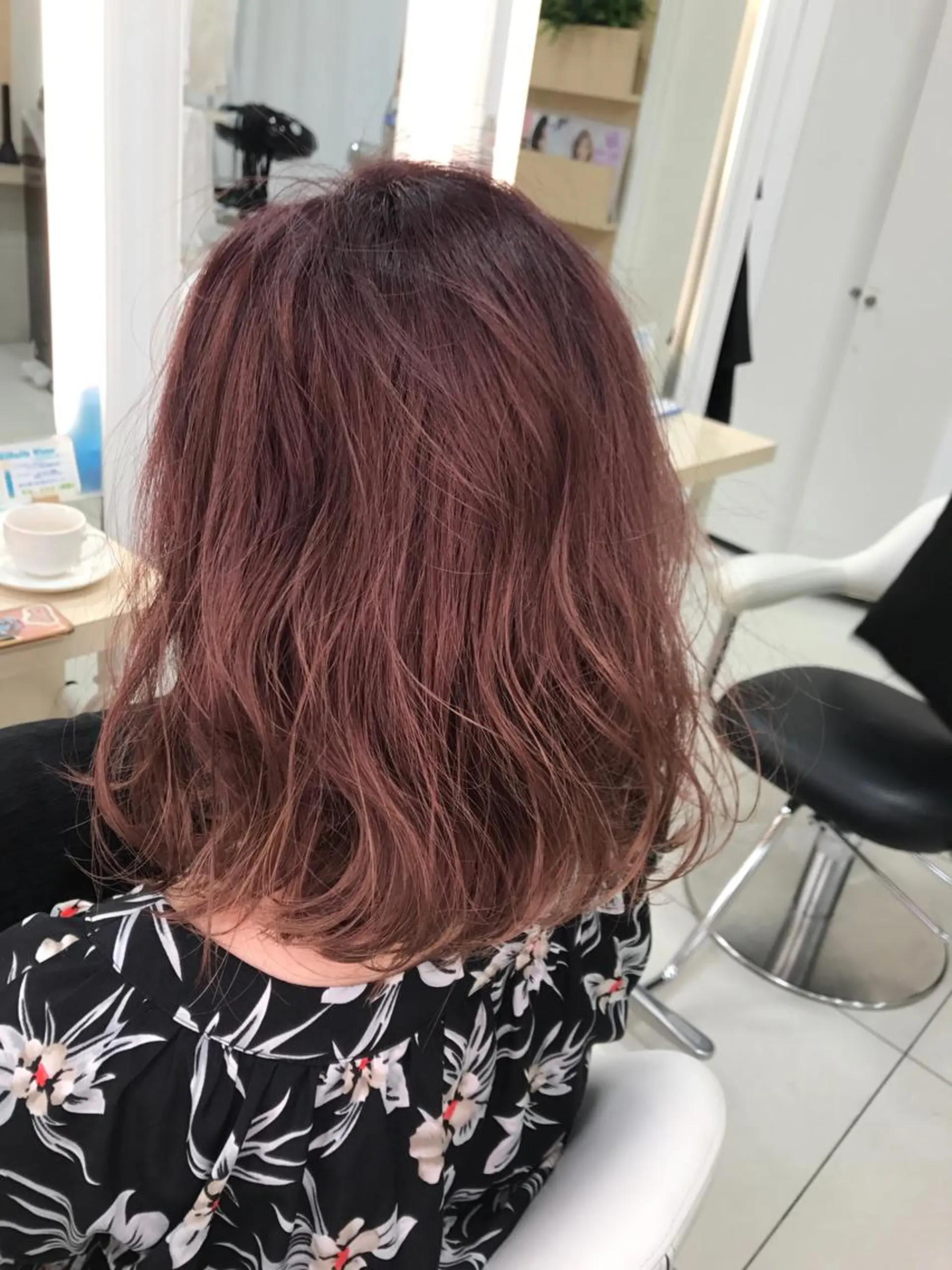カラー 大澤 碧のヘアスタイル