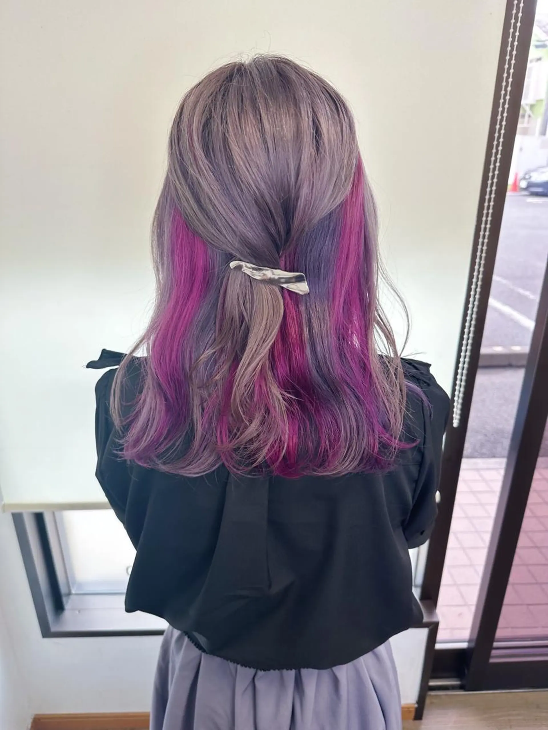 ミディアム カラー カット ヘアカラー トリートメント peg.hair所属・ブリーチカラー🫧 森　凪沙のヘアスタイル