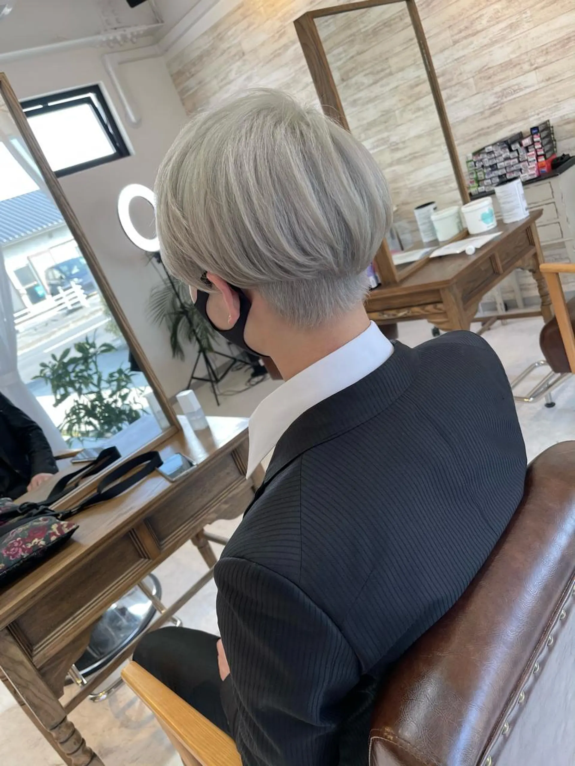 ショート カラー カット ヘアカラー トリートメント MARDI GRAS 蘭丸のヘアスタイル