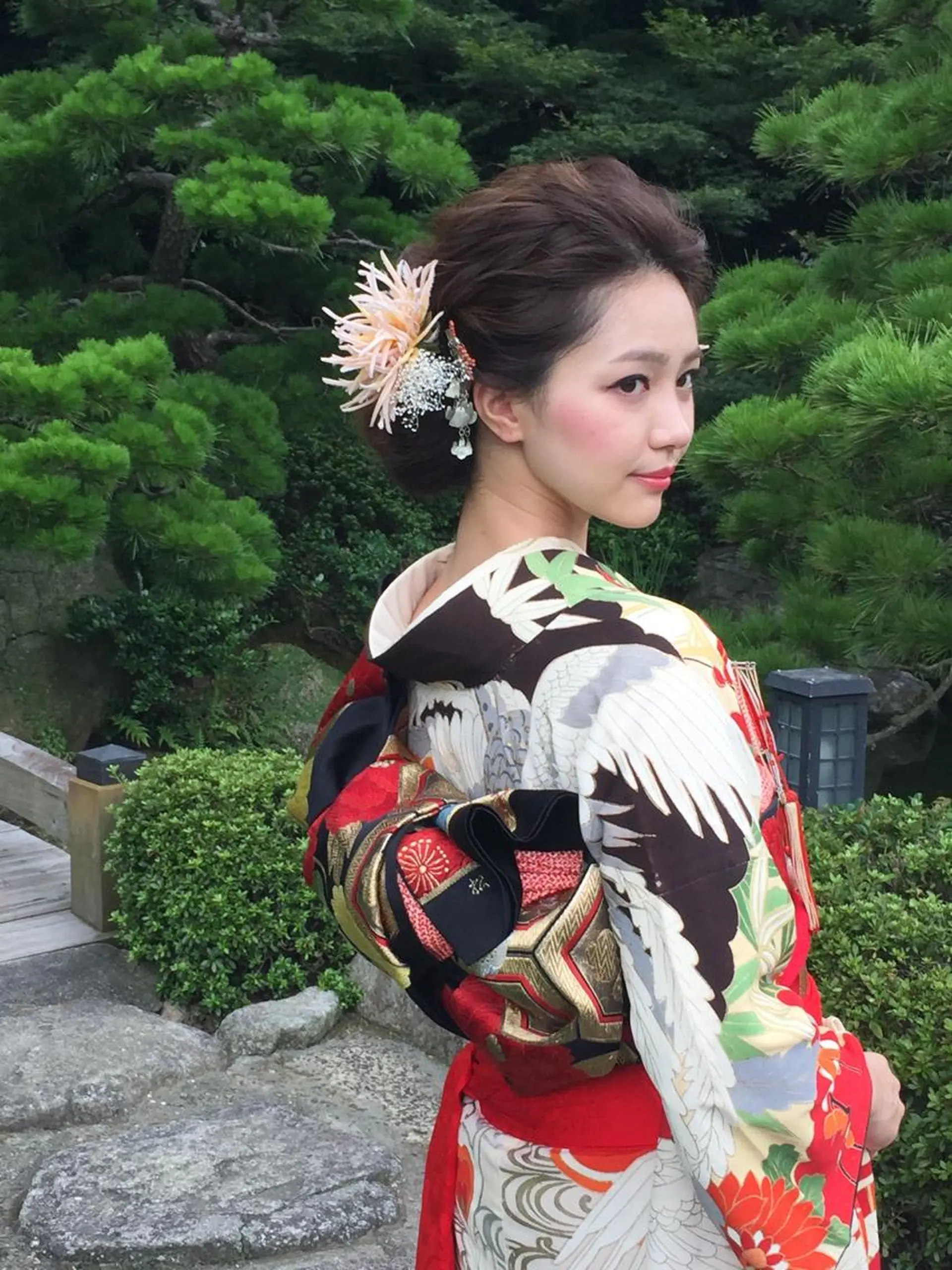 ロング ヘアアレンジ グランパルティータ所属・石丸 洋子のヘアスタイル