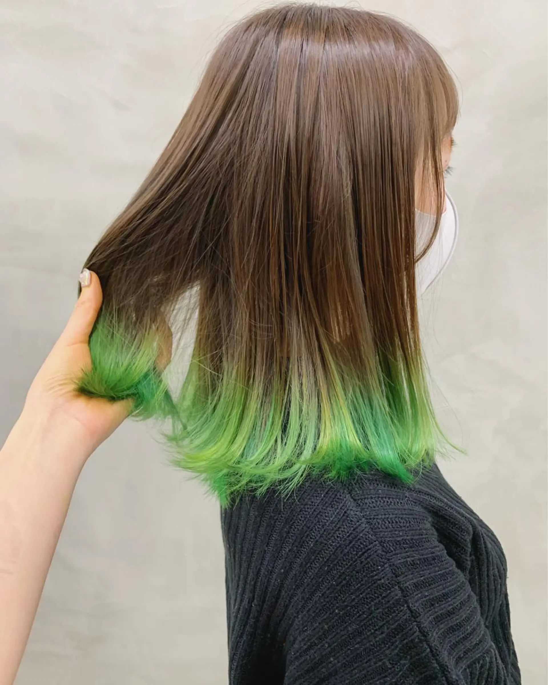 セミロング カラー ブームボックス所属・🐝ハイトーンカラー hachi🐝のヘアスタイル