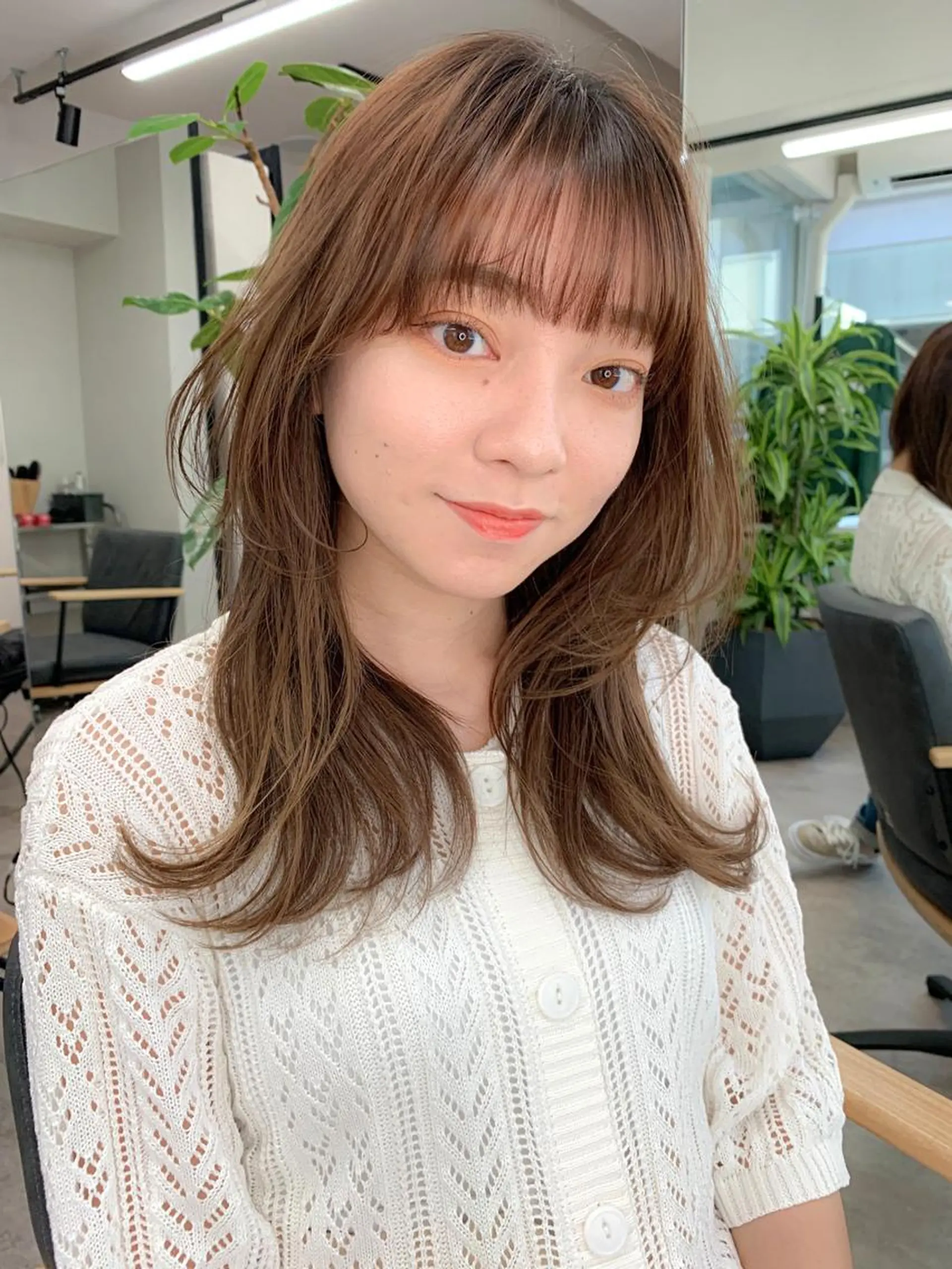 セミロング カラー レイヤーカット ELTE表参道所属・✨上品レディーなヘア スタイルへ✨髙木諒也のヘアスタイル