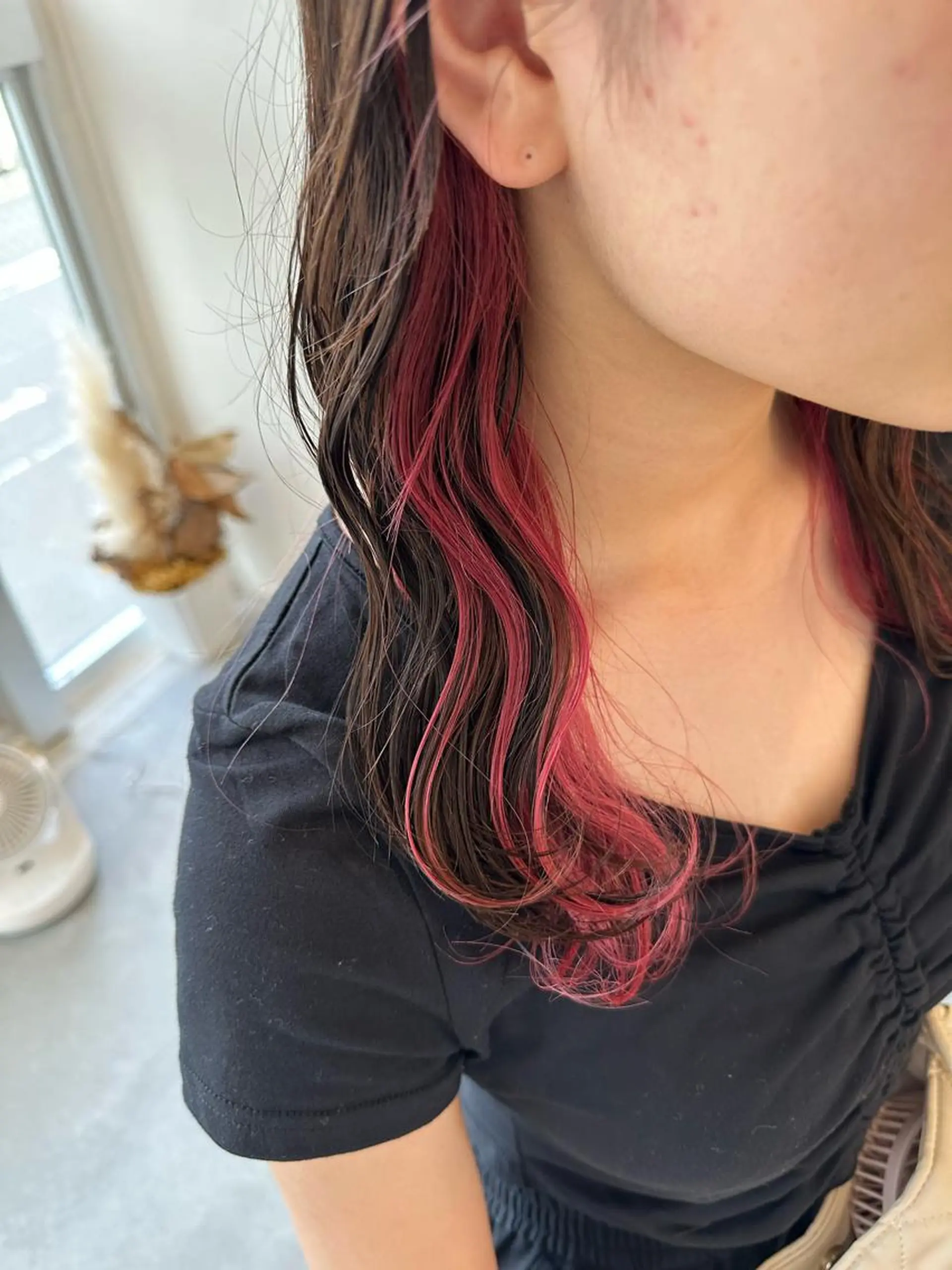 ロング カラー ピンクカラー 松本 莉央のヘアスタイル