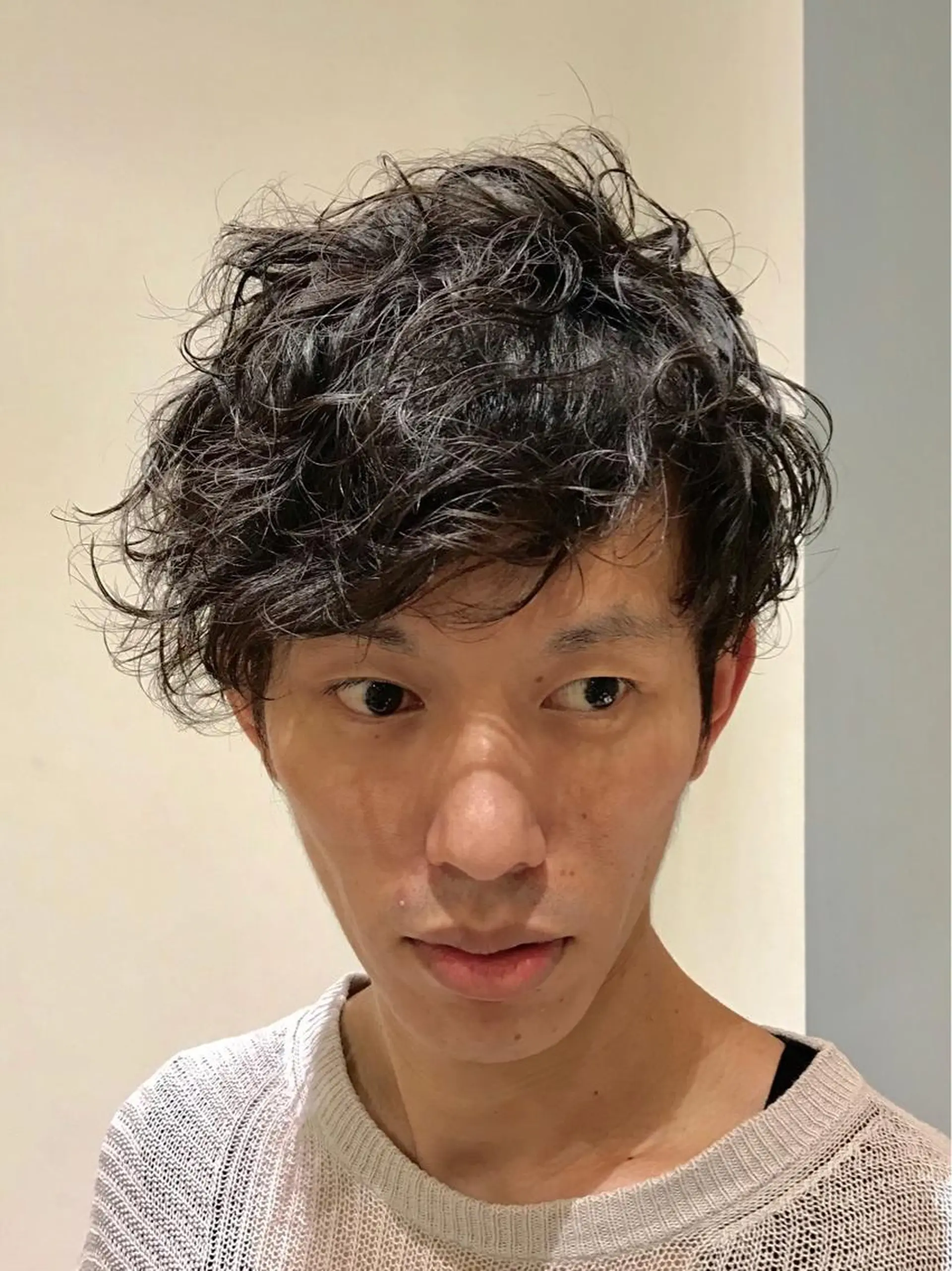 ミディアム メンズ ミディアムパーマ メンズパーマ カット パーマ トリートメント KEN KENのヘアスタイル