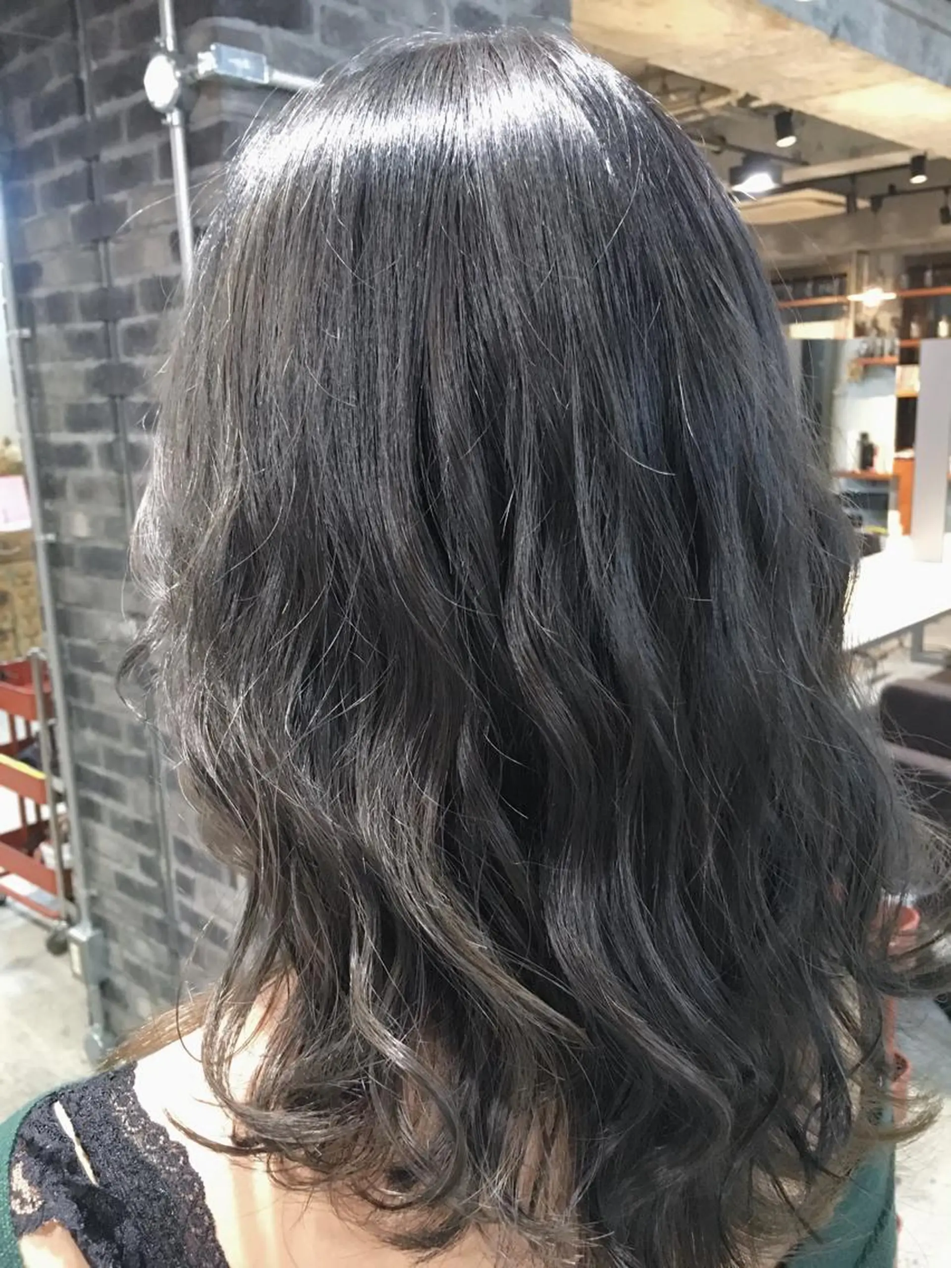 セミロング カラー パーマ 代表 中島貴志のヘアスタイル