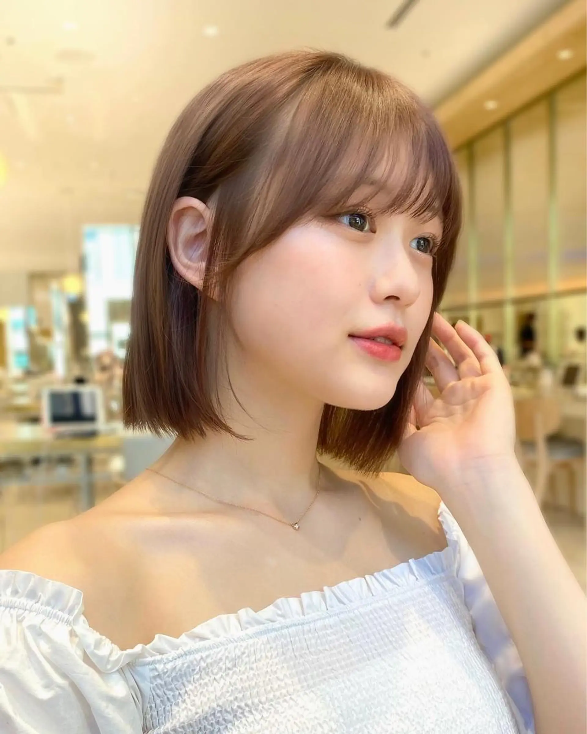 ミディアム カラー パーマ ヘアアレンジ ブリーチ ダブルカラー イヤリングカラー ハイライトカラー イルミナカラー カット ヘアカラー トリートメント ヘアセット 小野寺瑞希 /最小顔カットのヘアスタイル