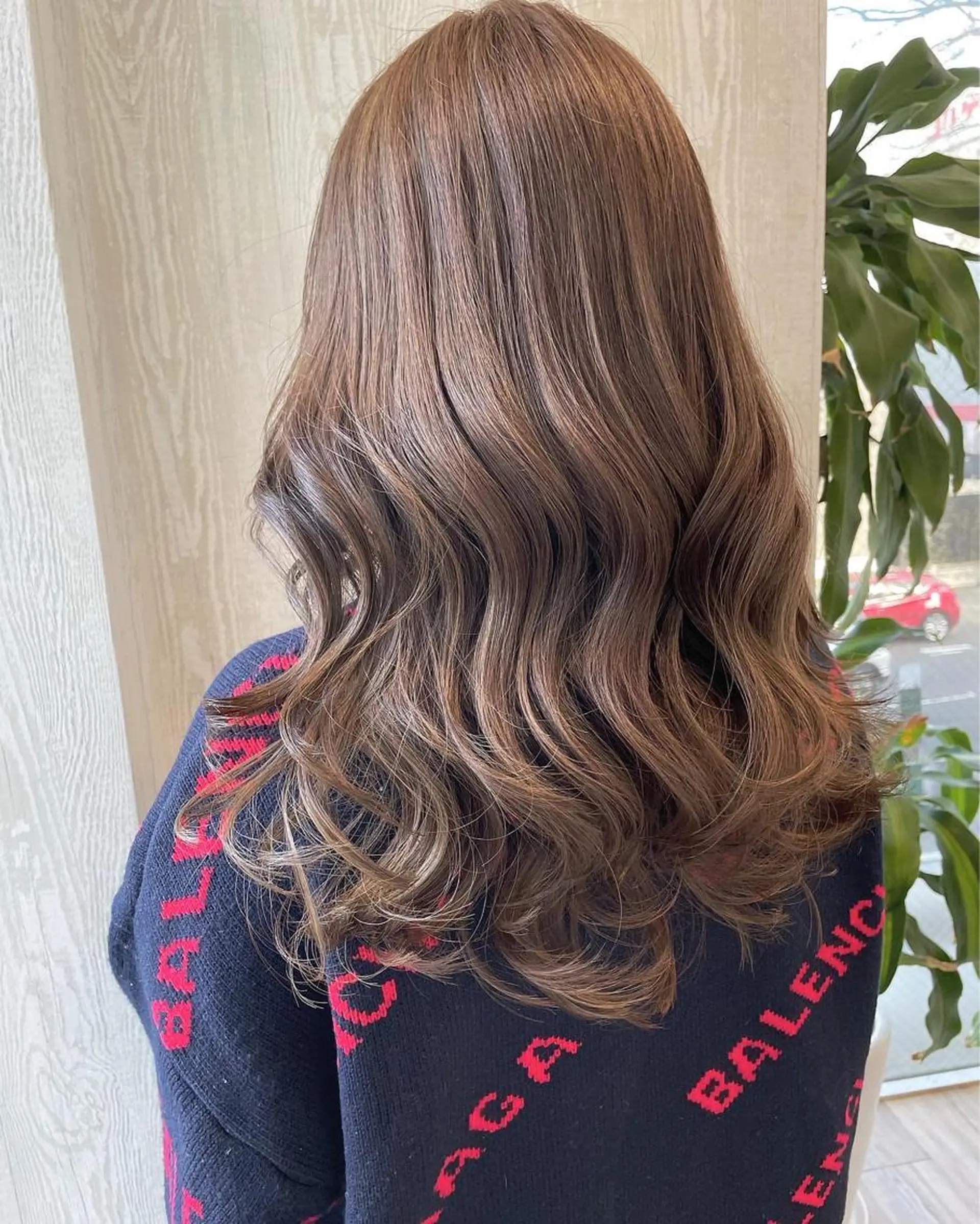 ロング カラー アッシュ ベージュカラー ケアカラー 透明感カラー 外国人風カラー カット ヘアカラー トリートメント 河合秀明/ハイライト /インナーカラーのヘアスタイル