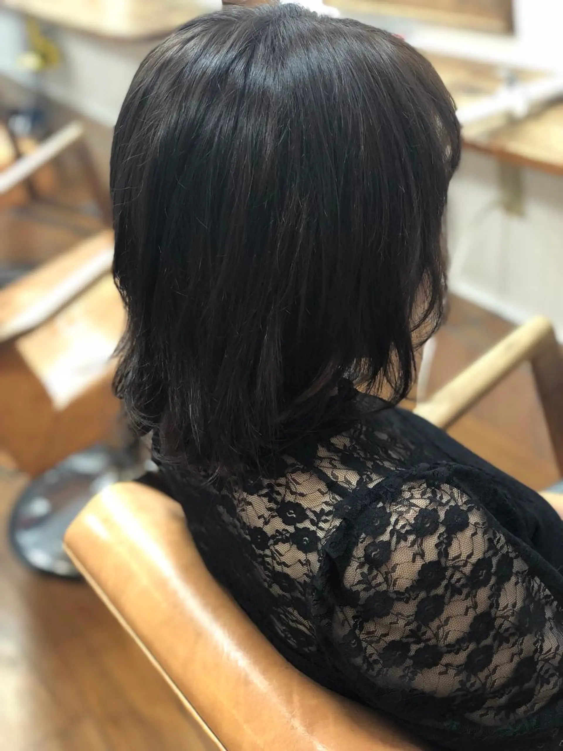 ミディアム カラー イルミナカラー soi 🩵AYAKOのヘアスタイル