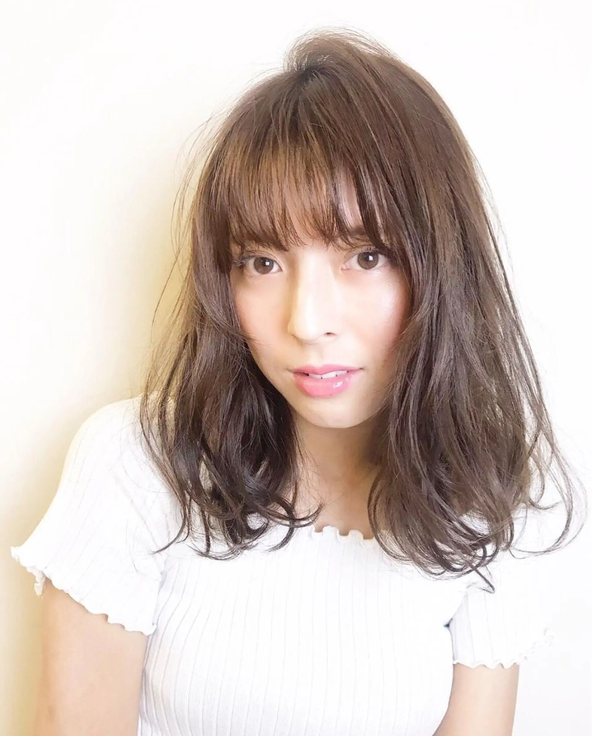 セミロング 岡山 亮介のヘアスタイル