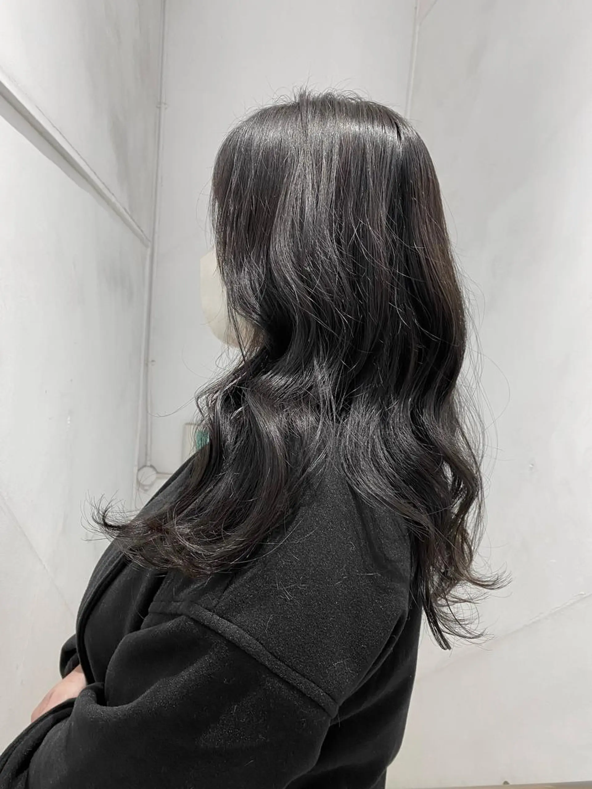 ロング カラー アッシュ ✨くびれスタイル✨️ 戸嶋穂乃香のヘアスタイル