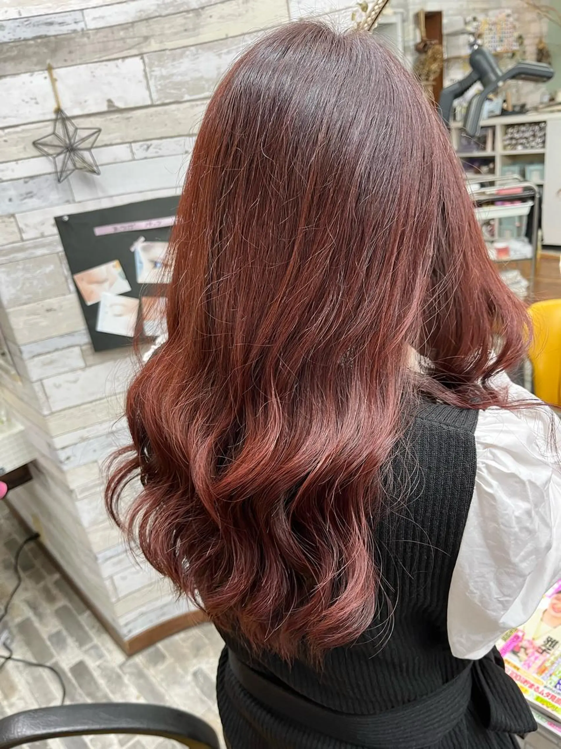 ロング カラー ブラウンカラー ルビー カット ヘアカラー トリートメント 美容室スージーズ所属・大坪 拓斗のヘアスタイル