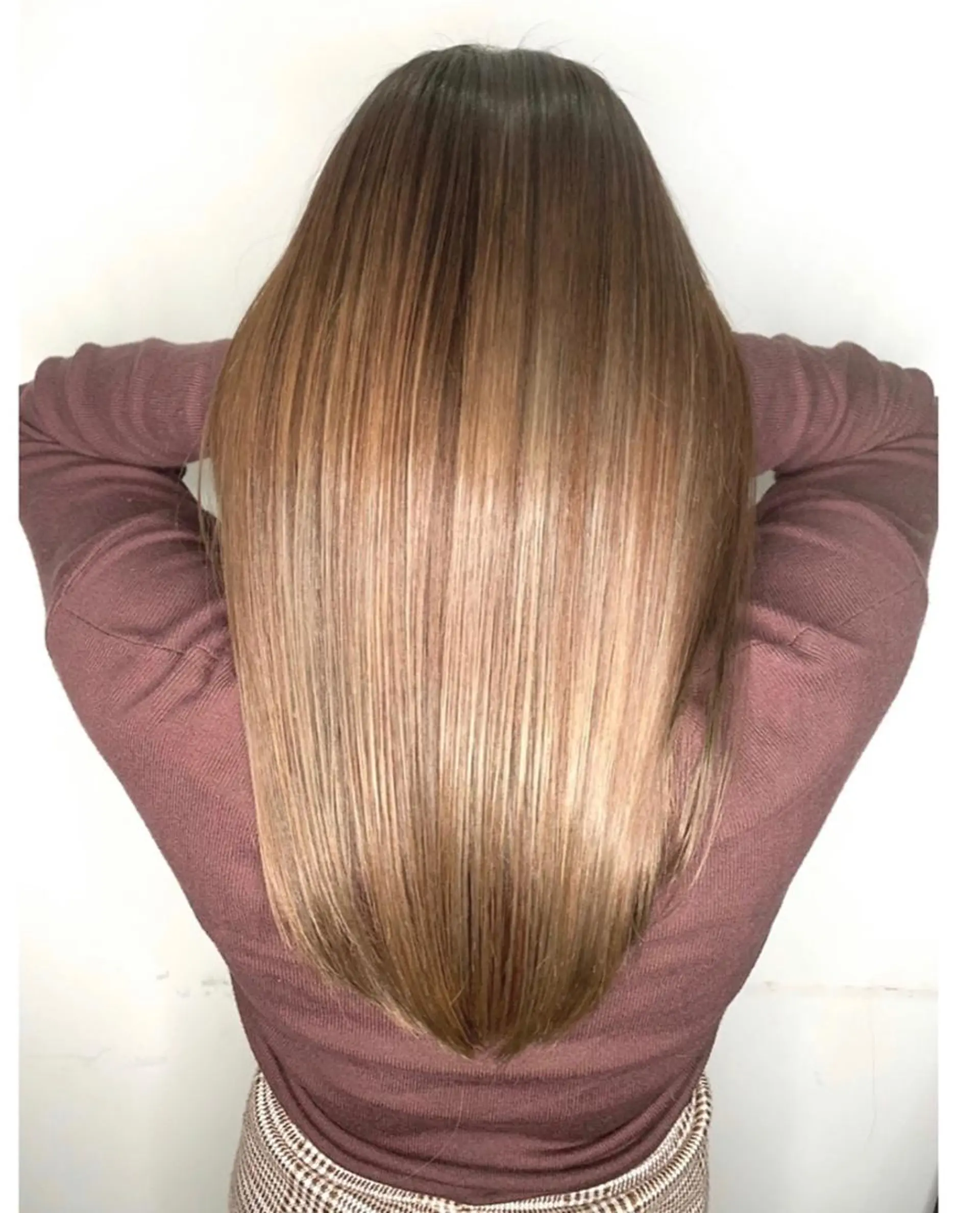 ロング トリートメント 仲丸 茜のヘアスタイル