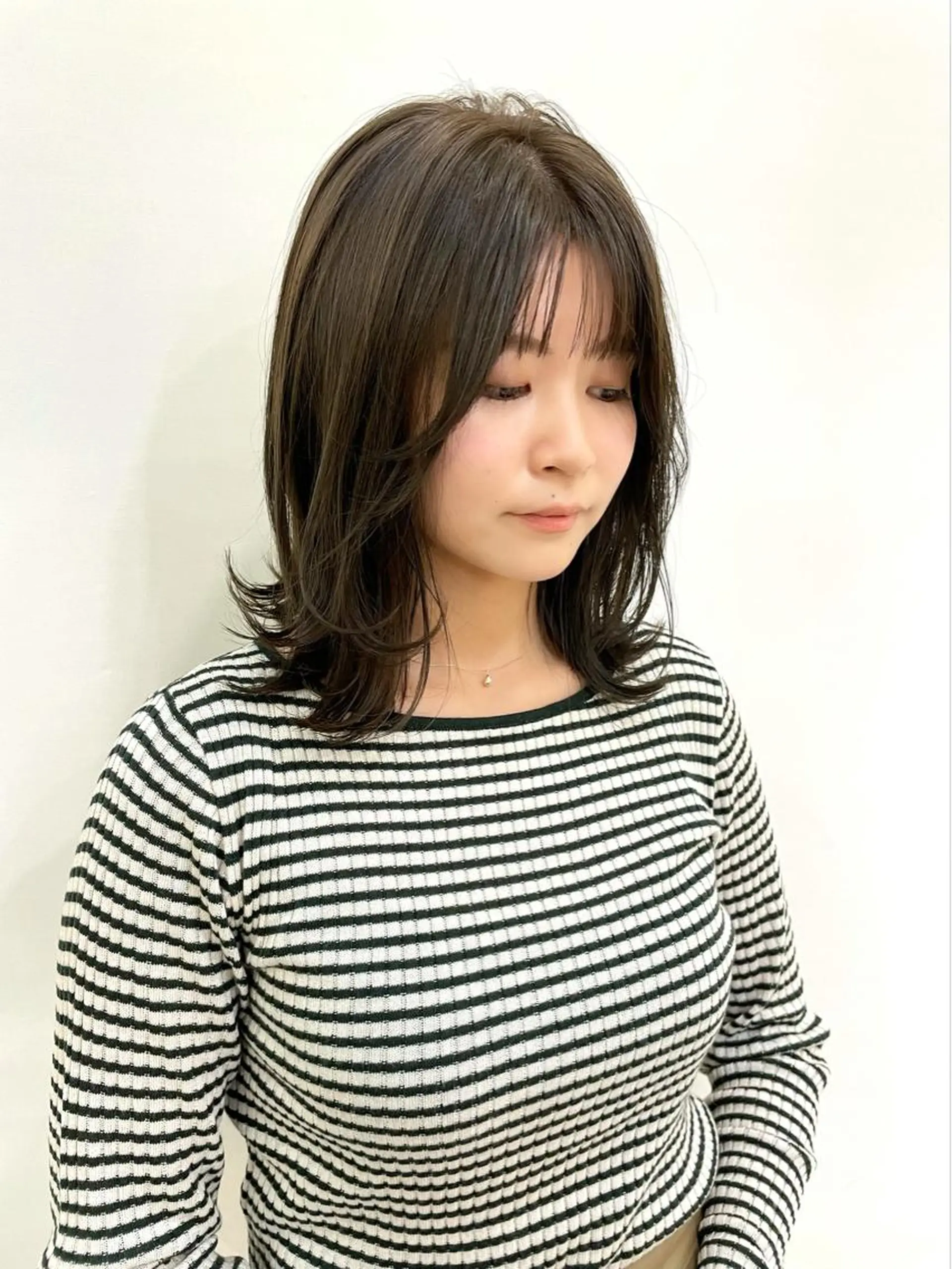 ミディアム カラー ヘアアレンジ 透明感カラー レイヤーカット カット ヘアカラー トリートメント ヘッドスパ ヘアセット 〽️magico/ ウルフDaiki〽️のヘアスタイル