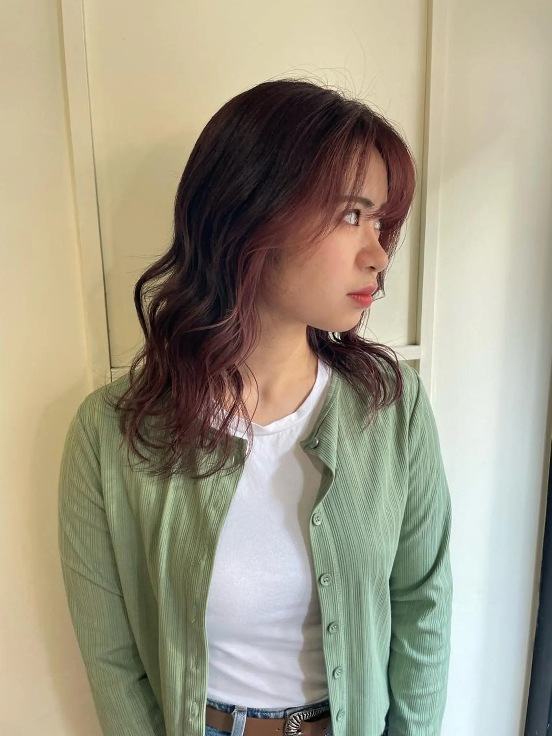 セミロング カラー ミストバング  フェイスフレーミング インナーカラー ピンクカラー ナガミネアリサ/ 学芸大学/海外ヘアのヘアスタイル