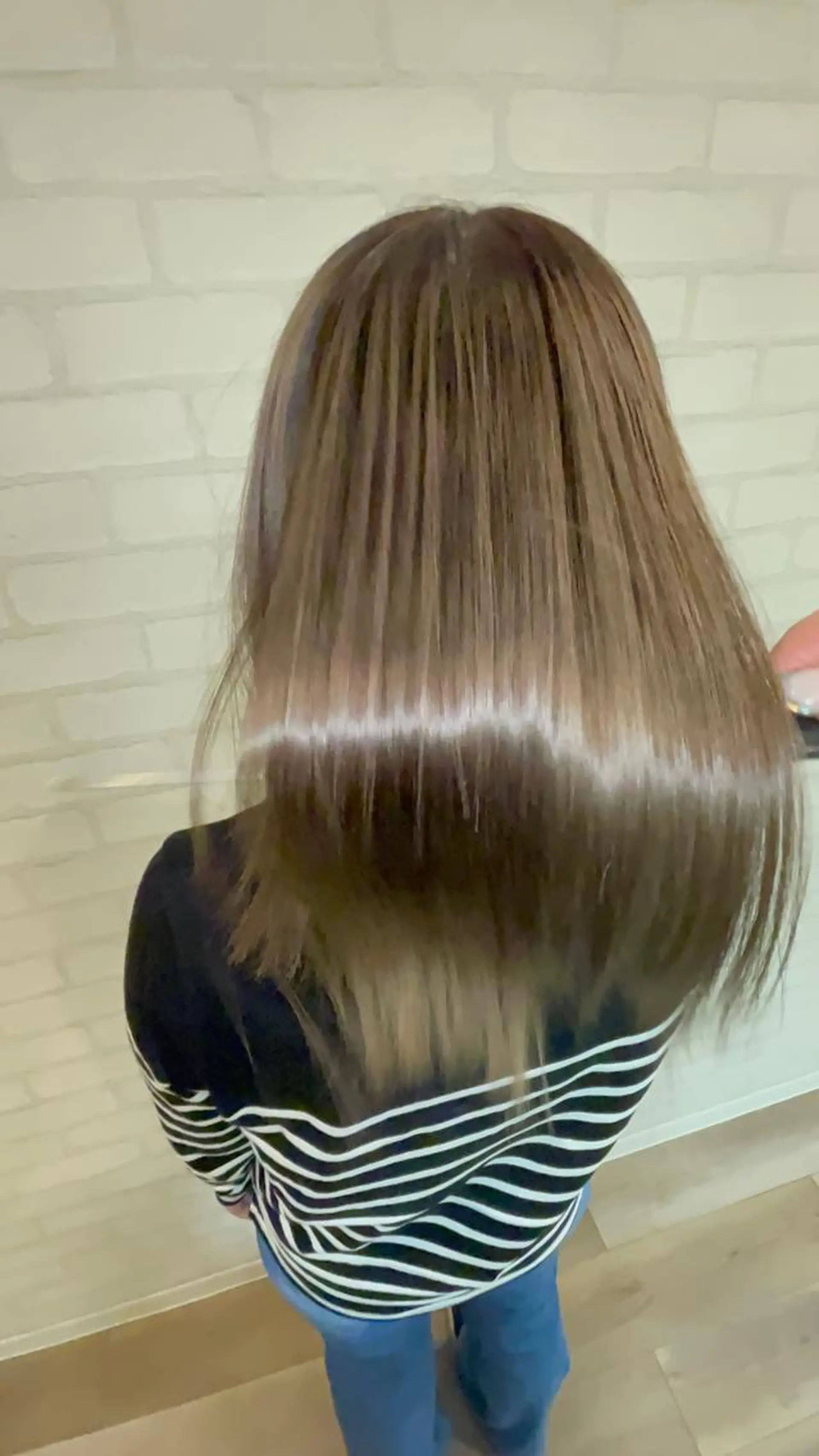 セミロング トリートメント ヘアカラー トリートメント 縮毛髪質改善特化 阿部はるかのヘアスタイル