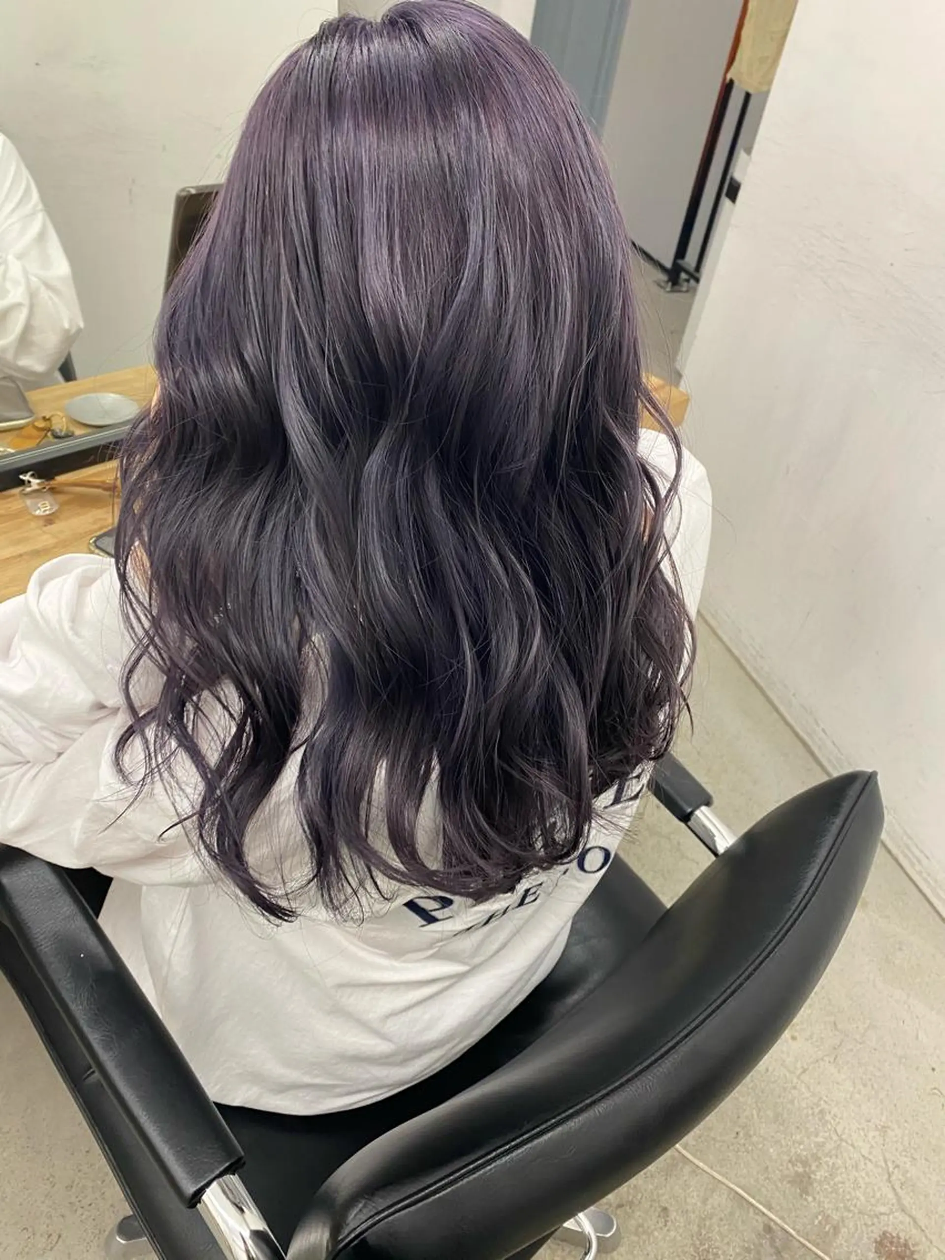 ロング カラー パープルカラー tomoe 艶カラー💗🪽のヘアスタイル