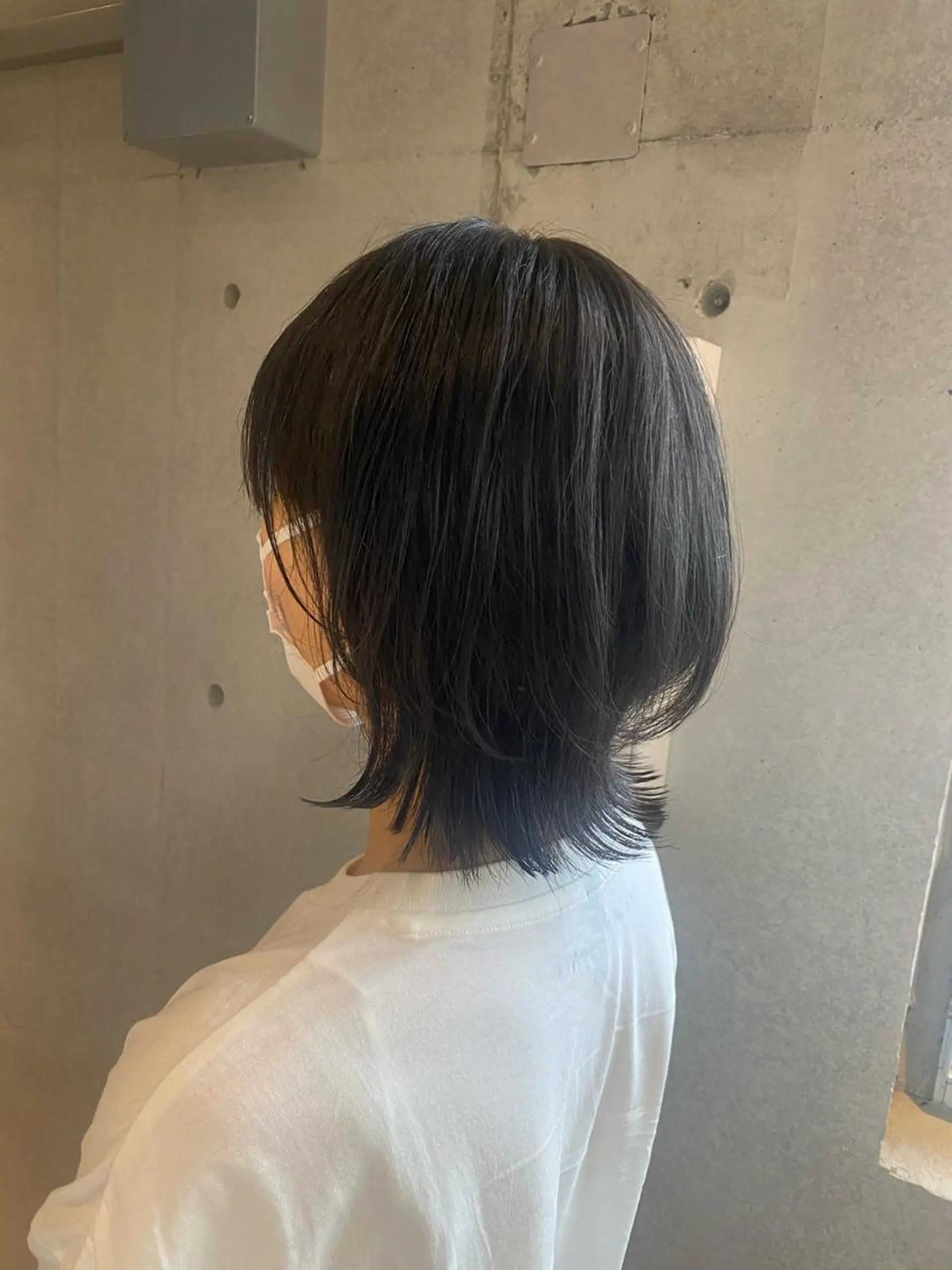 ショート 外ハネヘア ウルフカット カット ヘアカラー トリートメント 西山 恵太郎のヘアスタイル