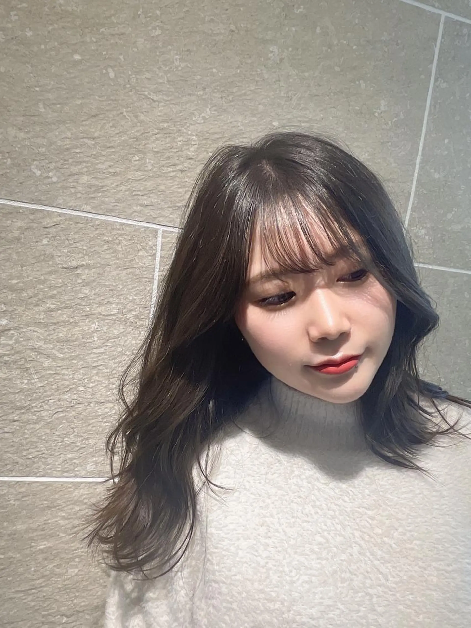 ミディアム カラー ヘアアレンジ 黒髪 ブルーカラー ブルーブラック 韓国風ヘア 美容室sand 横浜のヘアスタイル