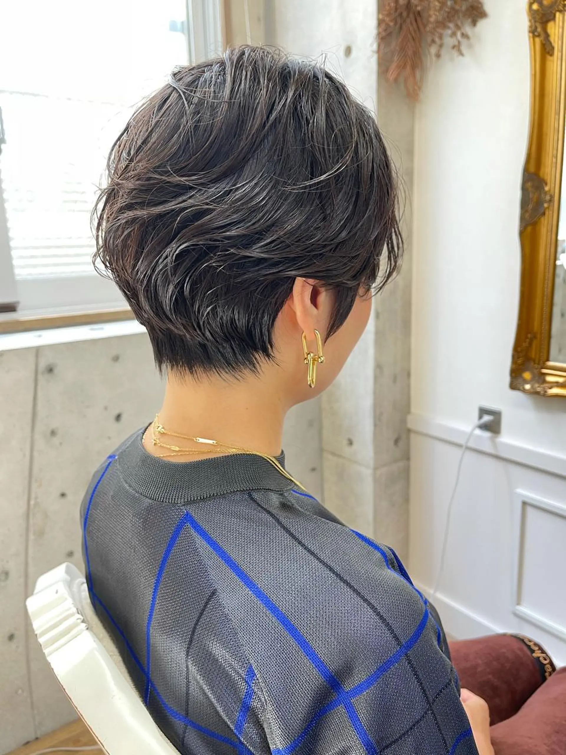 ショート 及川 光のヘアスタイル