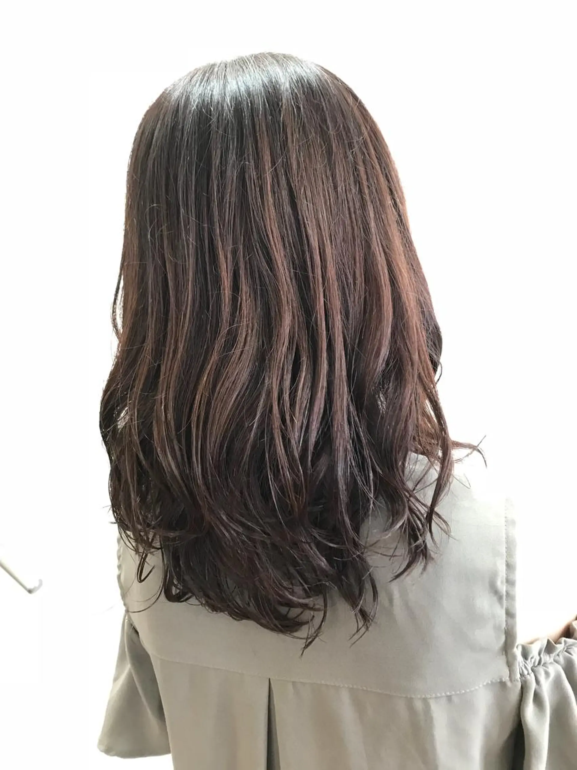 セミロング 韓国　縮毛矯正 髪質改善　木村のヘアスタイル