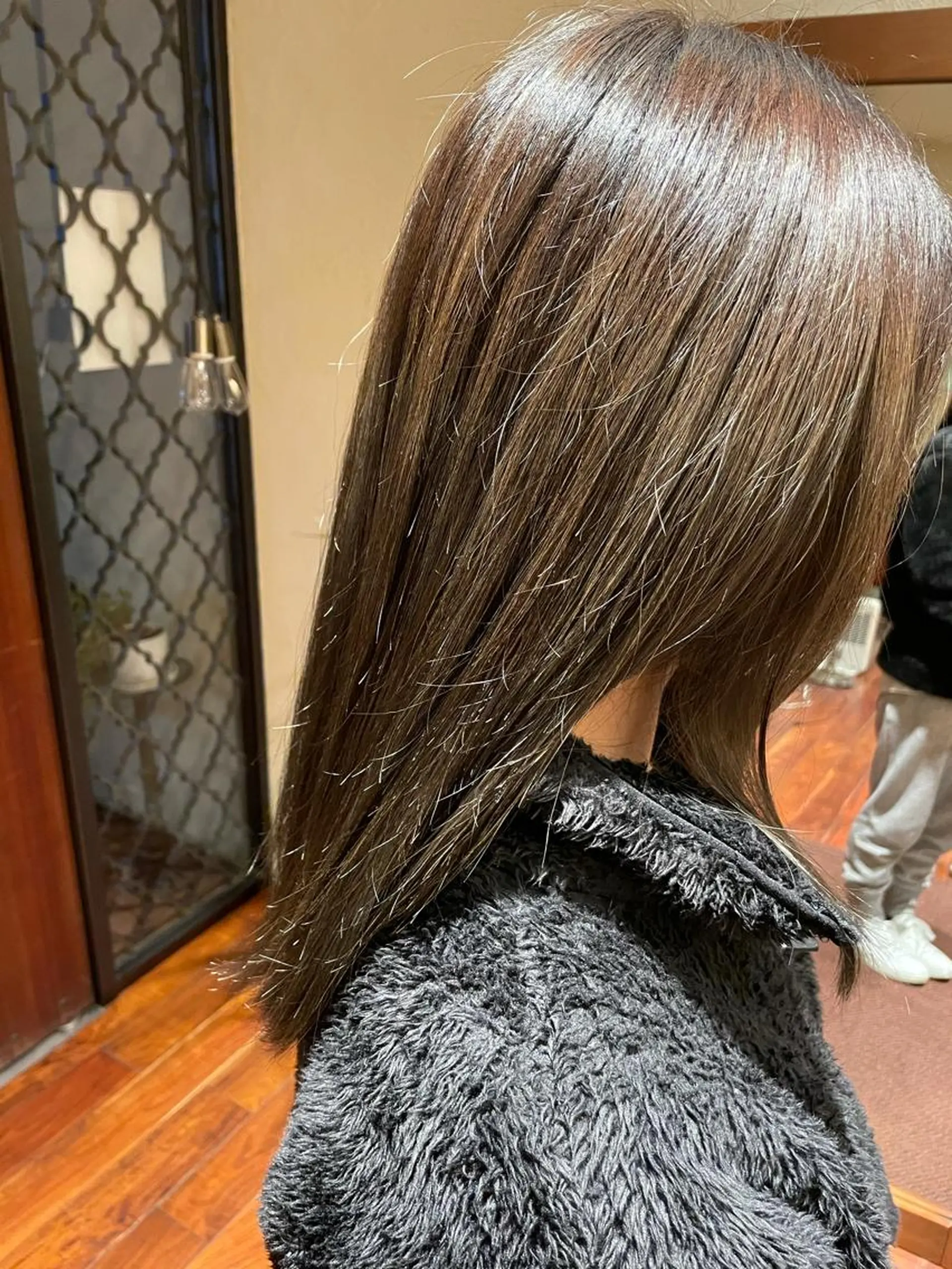 ミディアム カラー アッシュ ハイライトカラー ハイライト 奥村 紘のヘアスタイル