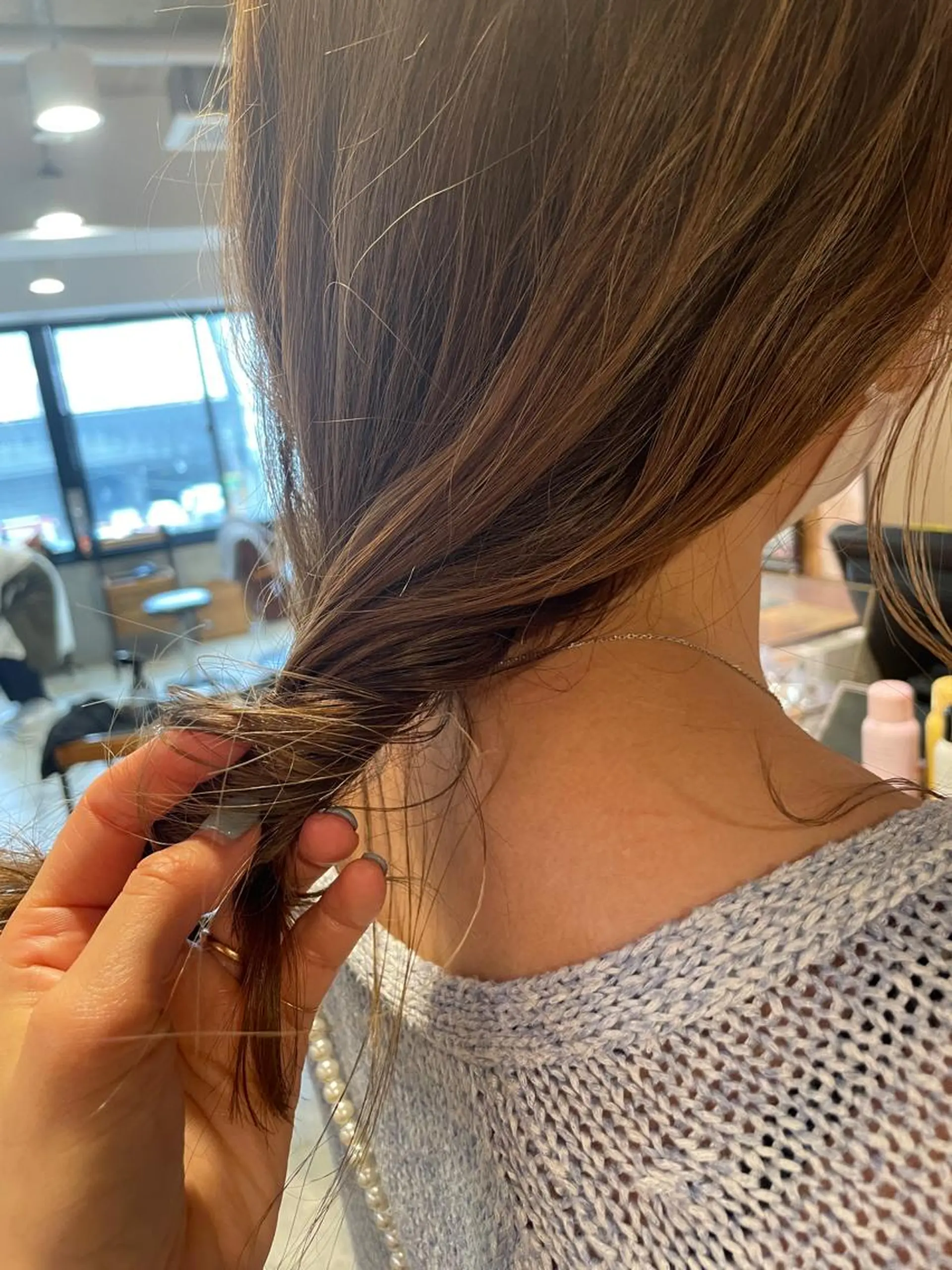 ロング ハイライト カット ヘアカラー トリートメント さの あやねのヘアスタイル