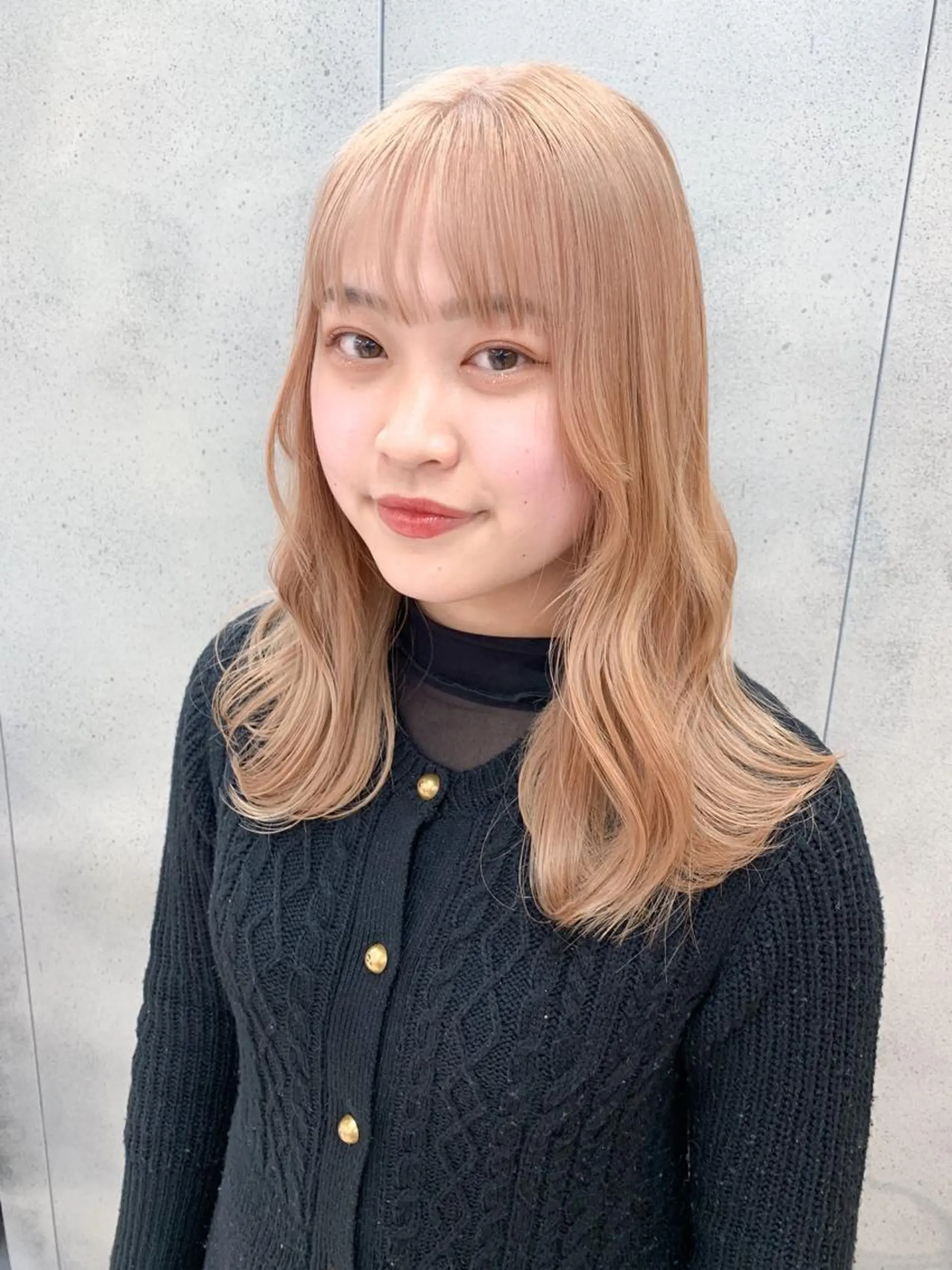 ロング カラー raika .のヘアスタイル