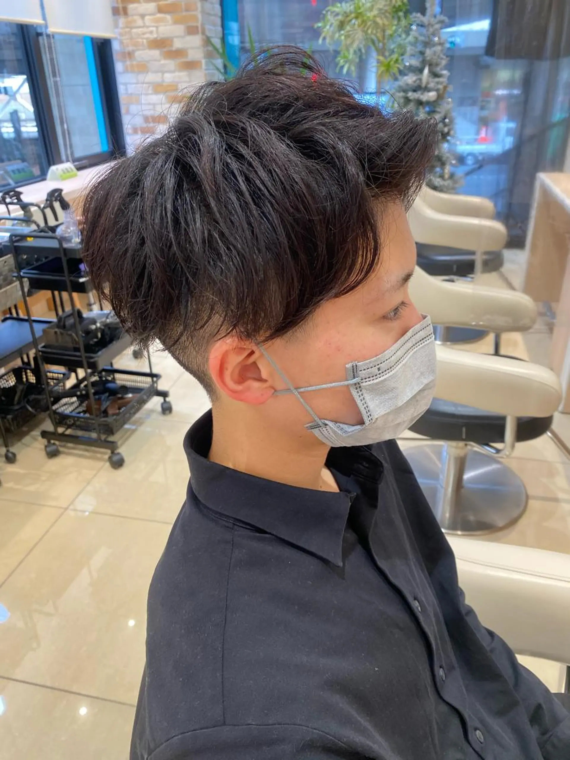 ショート メンズ 刈り上げ 🩵波巻き／ツイスパ HARU💎のヘアスタイル
