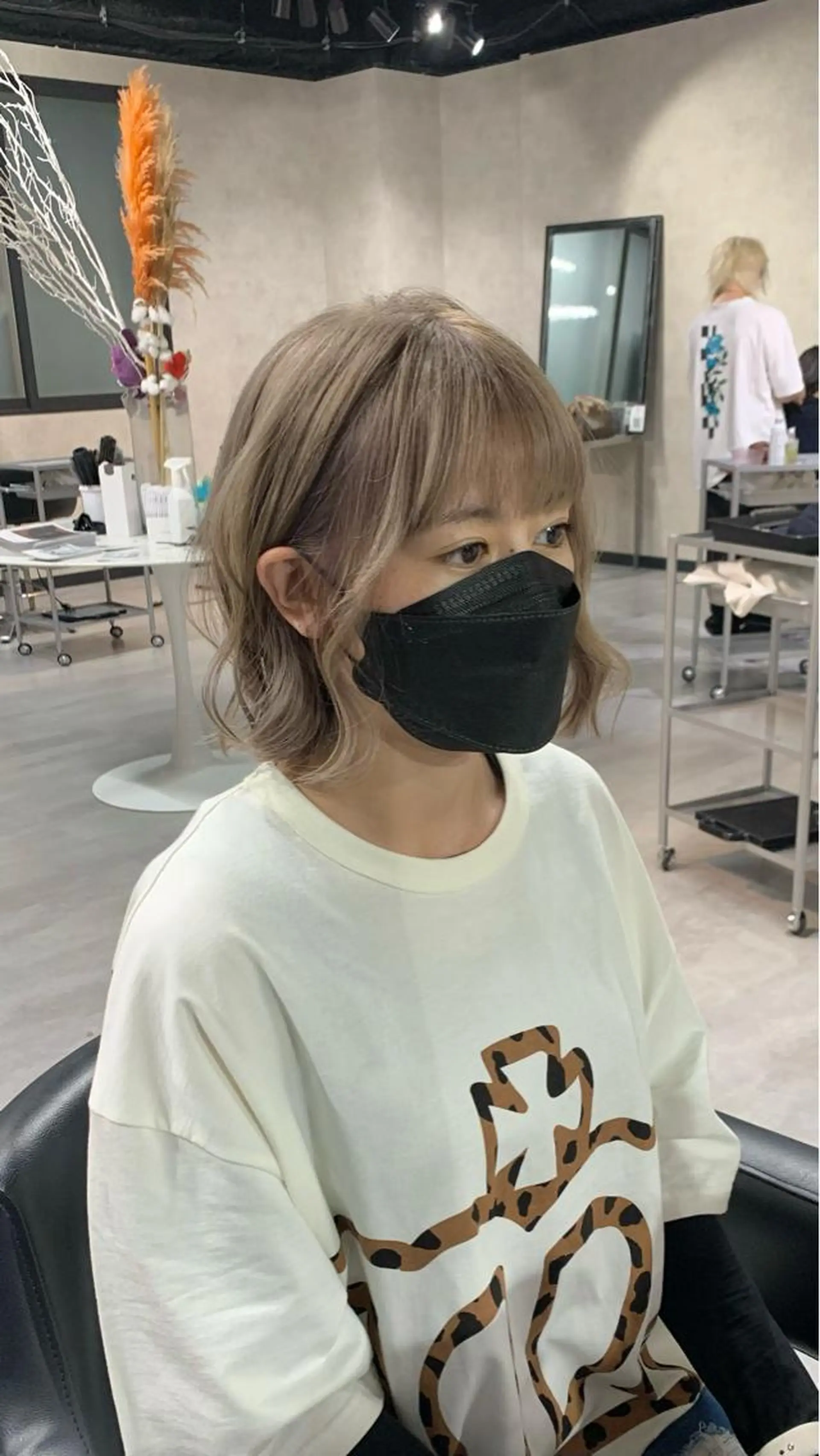 ショート カラー グレージュ ミルクティーグレージュ KISS SWAN所属・B E C H I C O〔べち子〕のその他イメージ