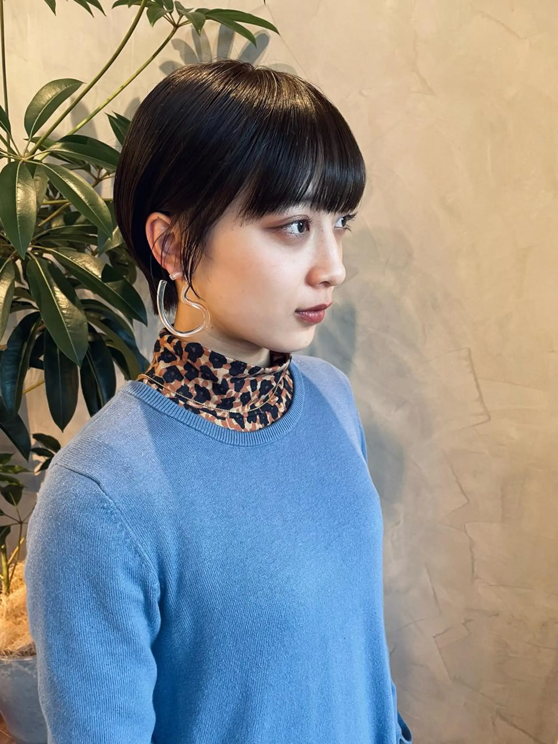ショート カラー カット ヘアカラー トリートメント Basis 田口豪司のヘアスタイル