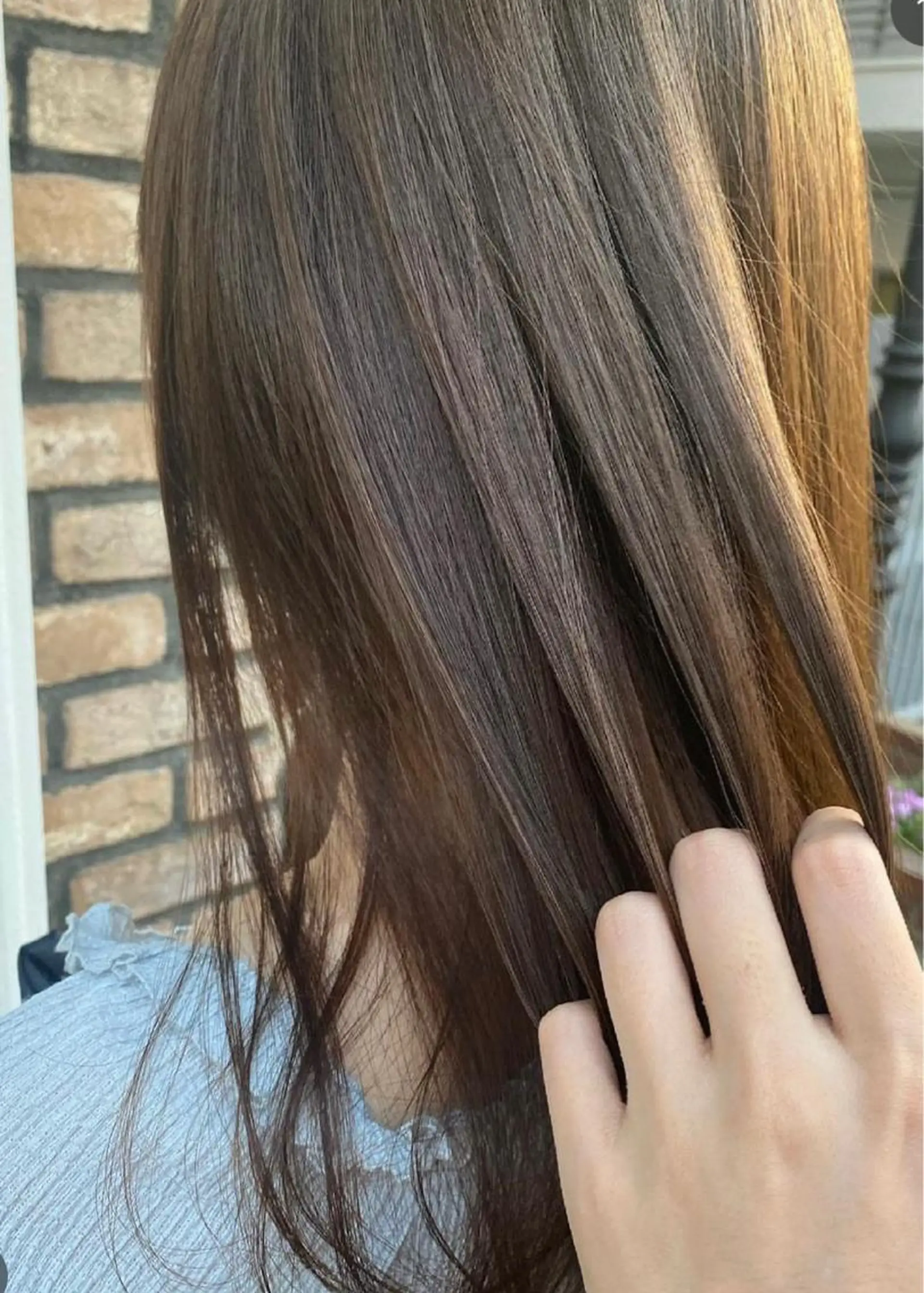 ロング カラー ヘアアレンジ ベージュカラー ブリーチ グレージュ ラベンダーカラー ラベンダーベージュ カット ヘアカラー トリートメント レイヤー/グレージュ 🤍奥開梨恵のヘアスタイル