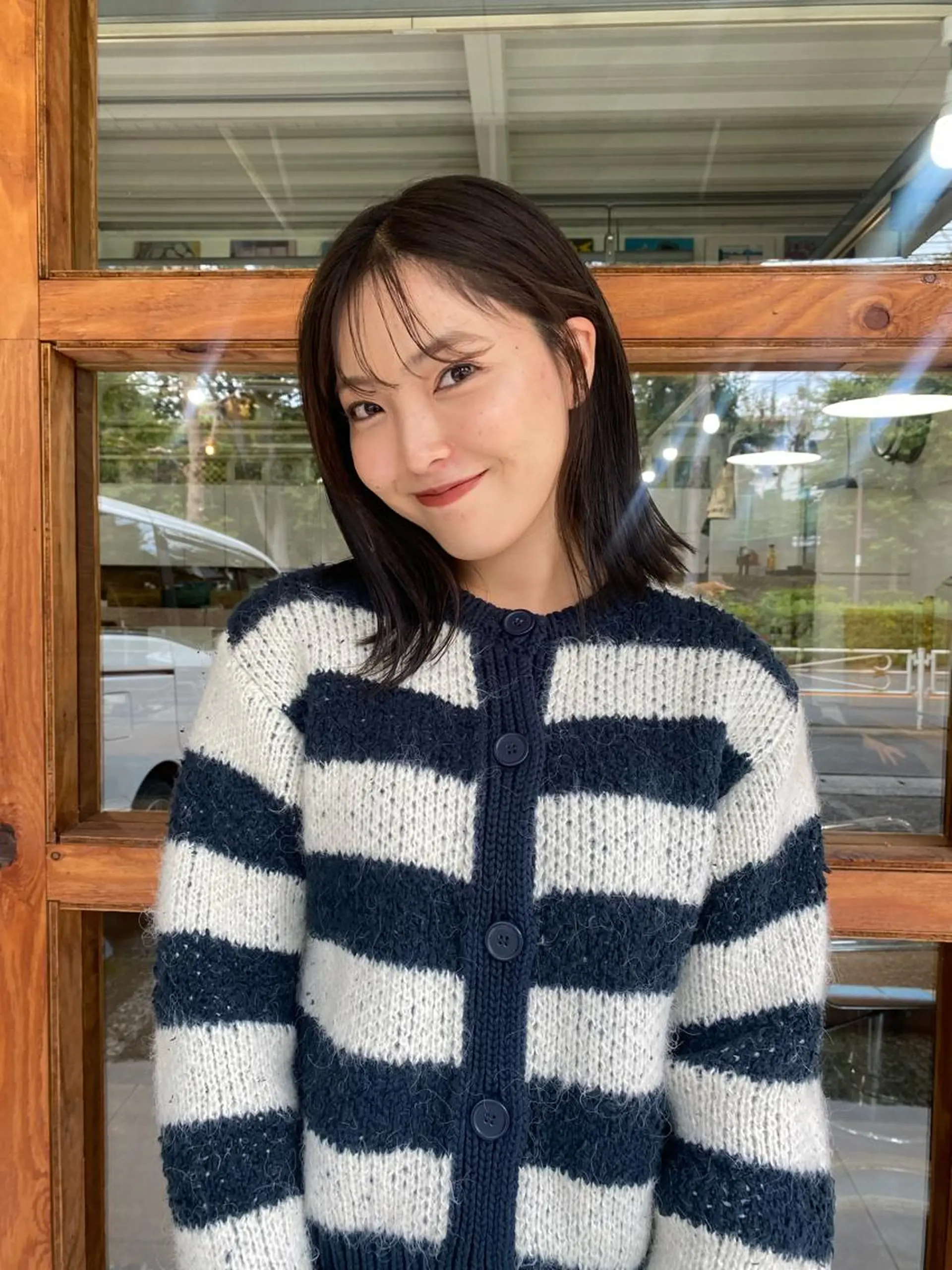 ミディアム ボブ シースルーバング カット 横澤 渚沙のヘアスタイル