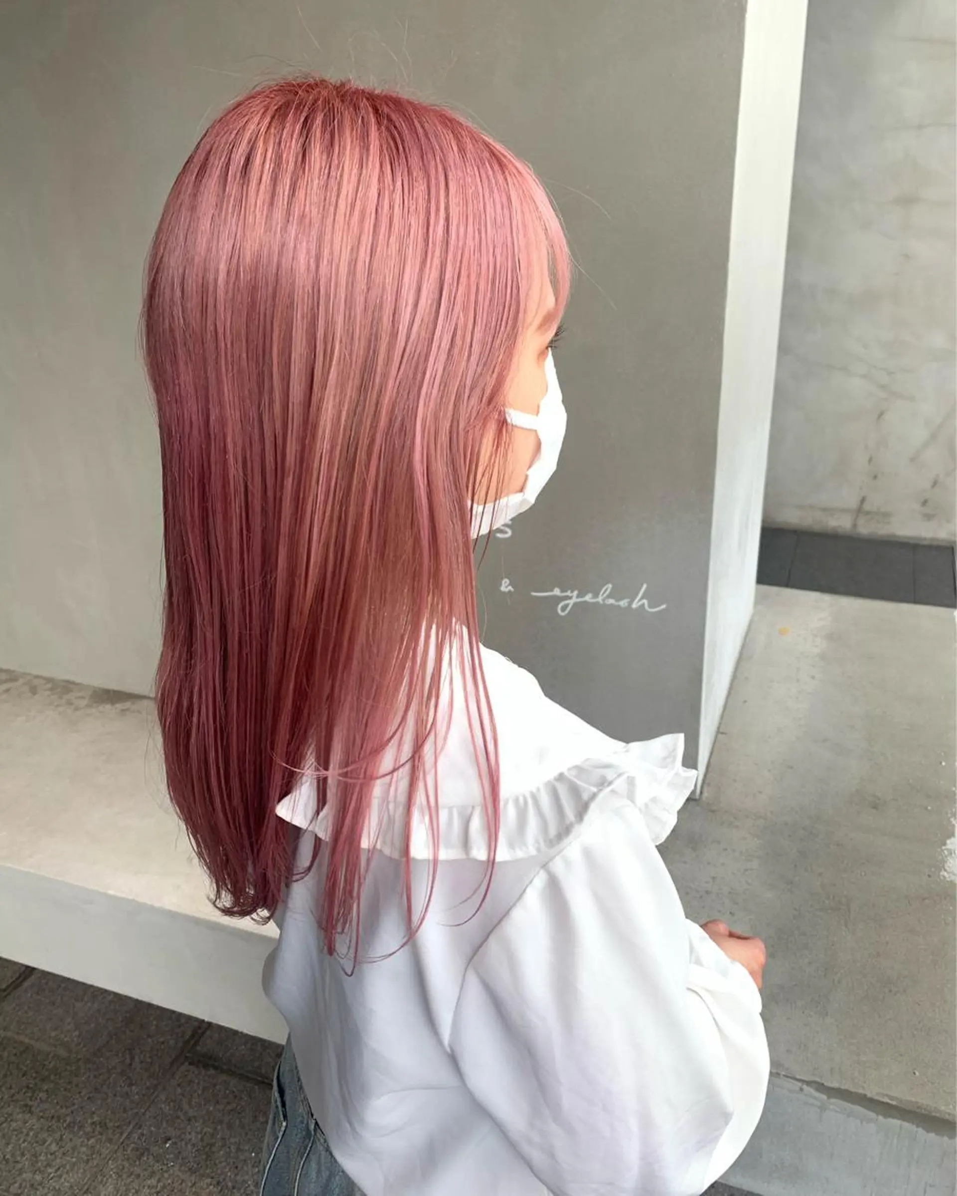 ロング カラー ピンクカラー ヘアカラー 福崎 真奈のヘアスタイル
